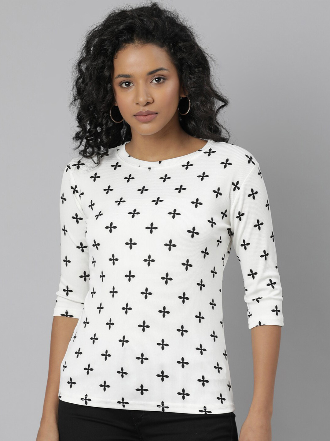 

SHOWOFF Floral Printed Slim Fit T-shirt, Off white