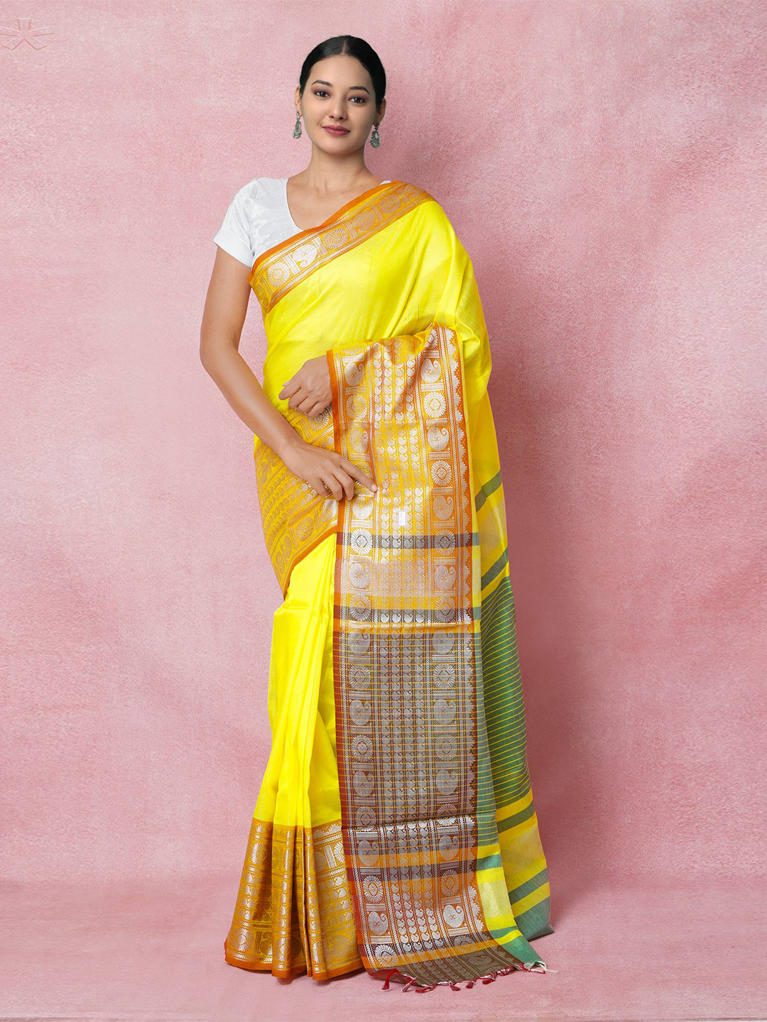 

Unnati Silks Woven Design Zari Pure Silk Narayan Peth Saree, Yellow