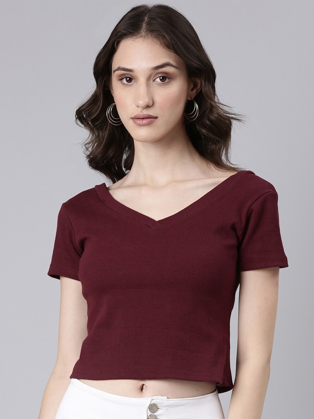 

SHOWOFF V-Neck Slim Fit Casual T-shirt, Maroon