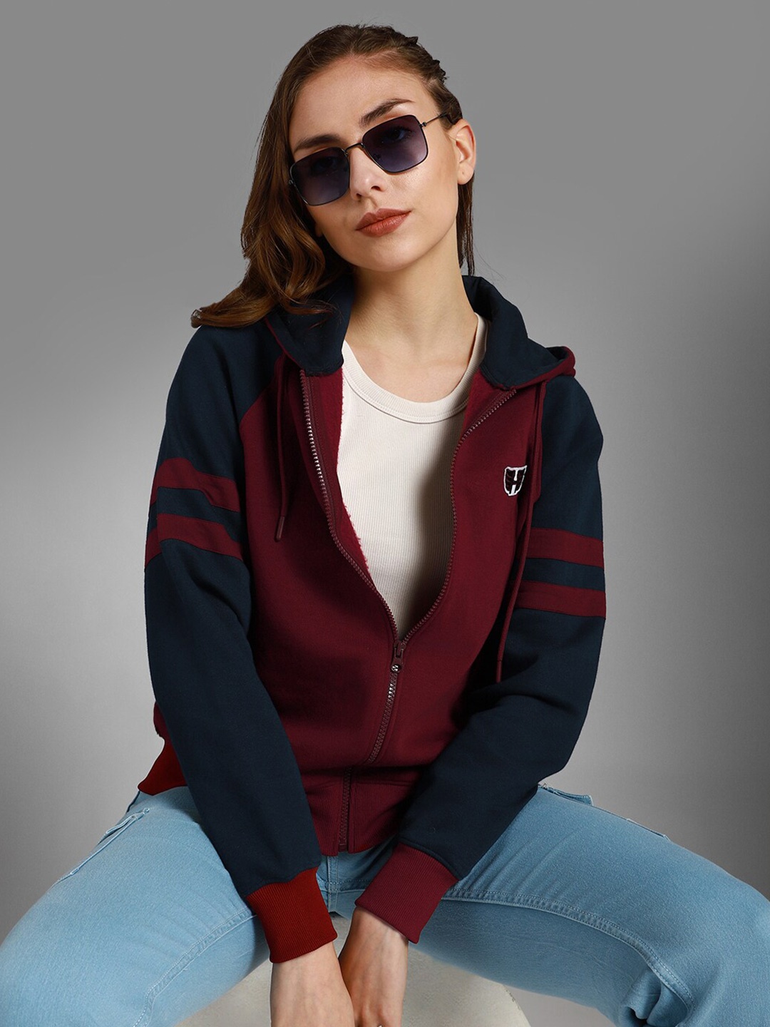 

High Star Hooded Long Sleeves Pullover Sweatshirt, Burgundy