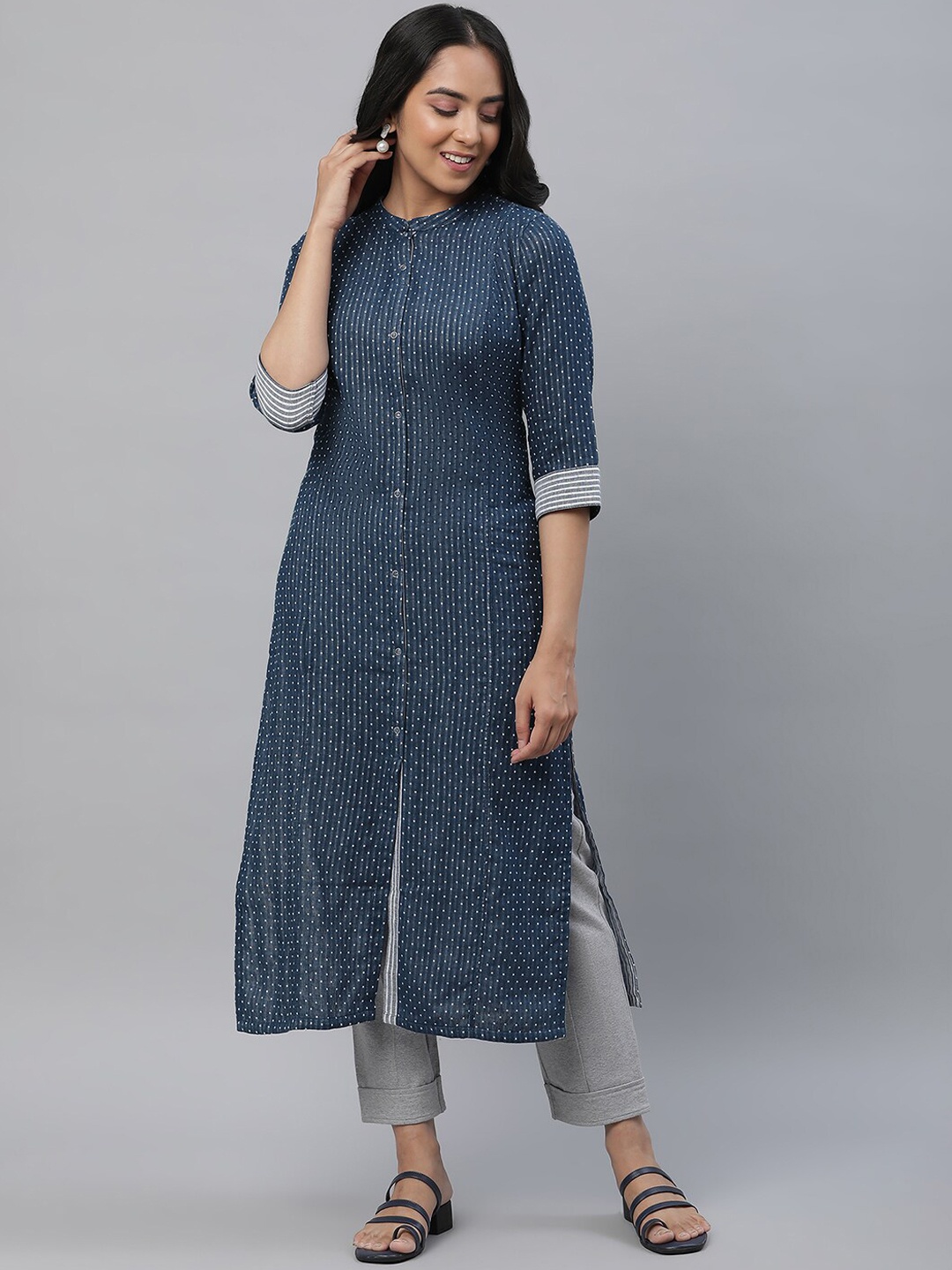

AURELIA Geometric Printed Panelled Pure Cotton Kurta With Trousers, Blue