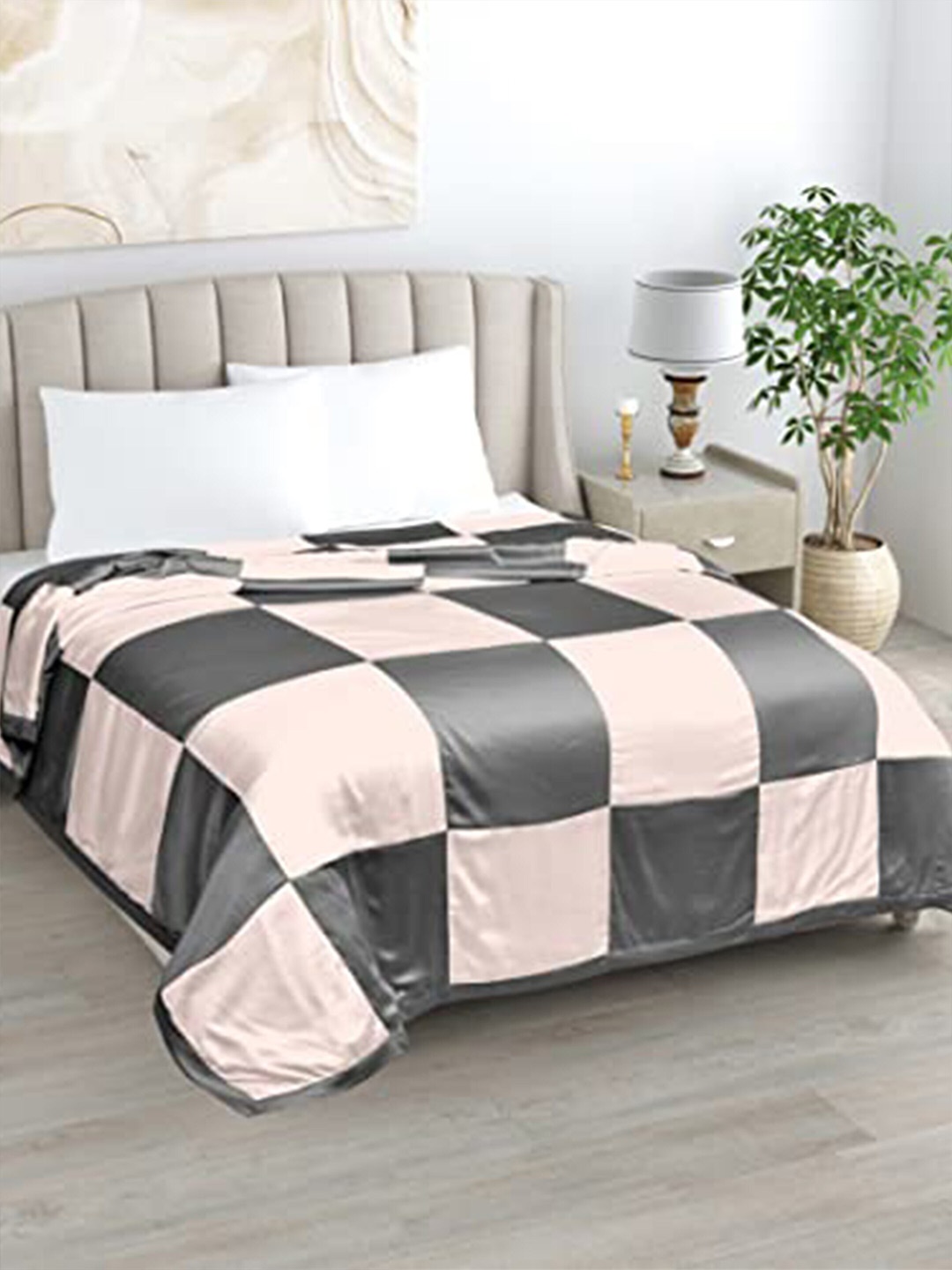 

LINENWALAS Happy Sleeping Charcoal & Taupe Checked Cotton AC Room 233 GSM Single Bed Dohar