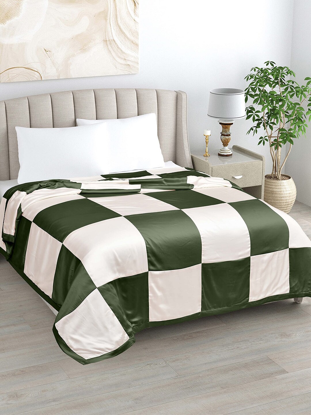 

LINENWALAS Happy Sleeping Green & Off White Checked Cotton AC Room 233GSM Single Bed Dohar