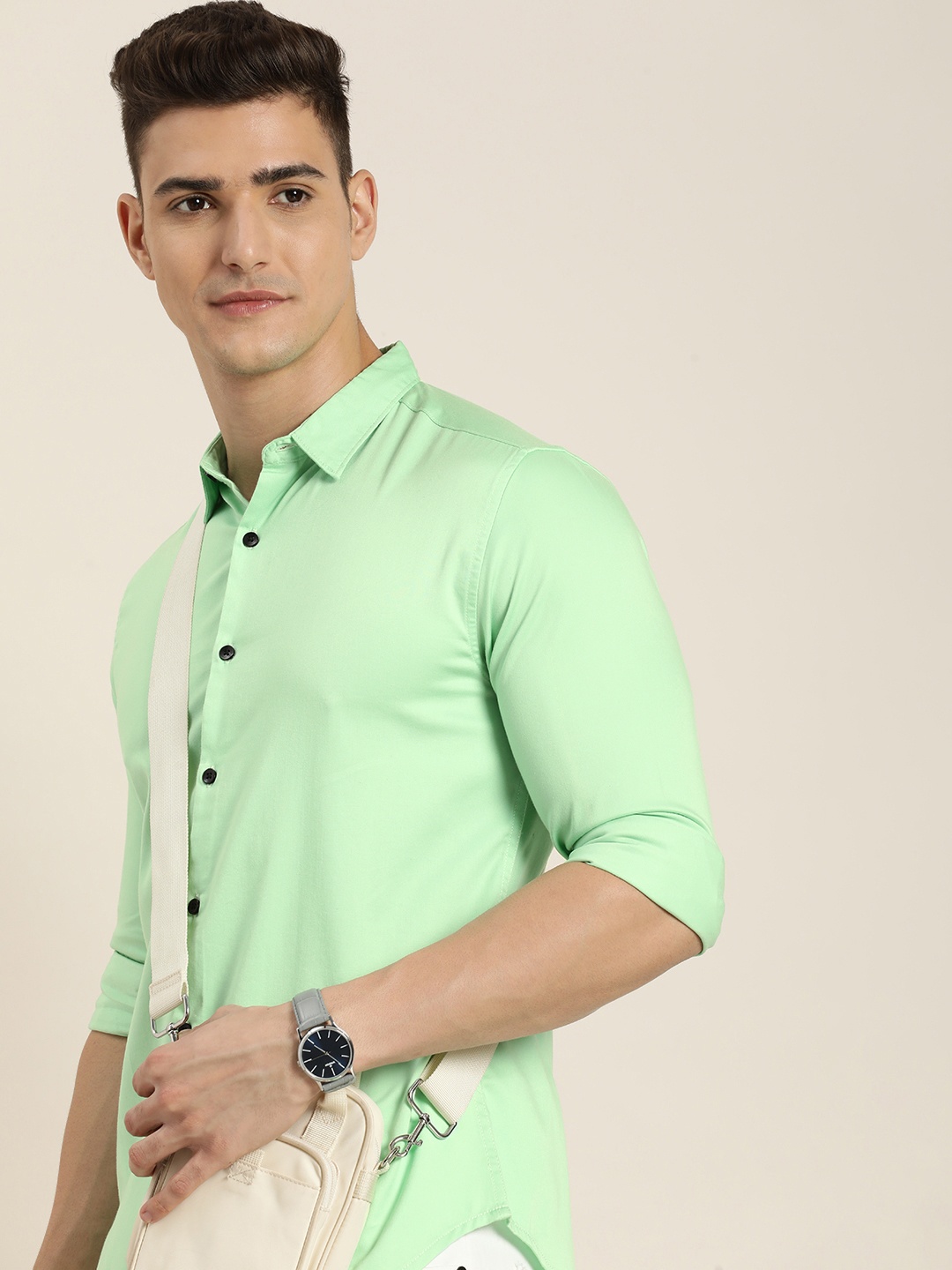 

HERE&NOW Men Slim Fit Solid Casual Shirt, Green