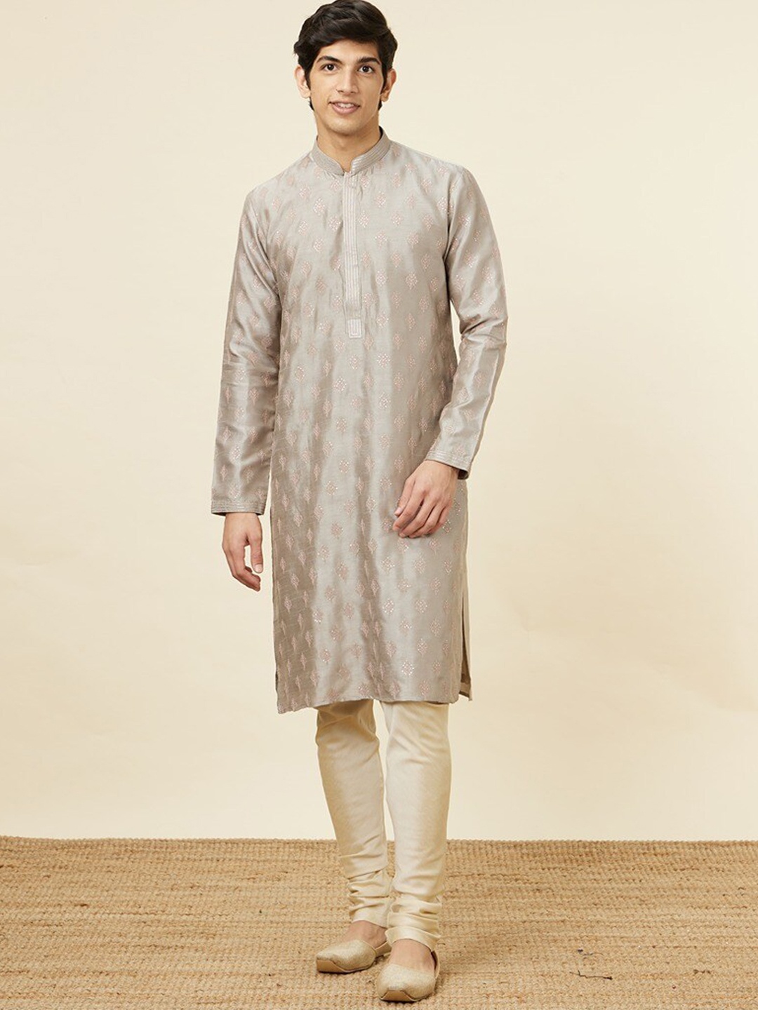 

Twamev Geometric Embroidered Sequinned Kurta With Pyjamas, Grey