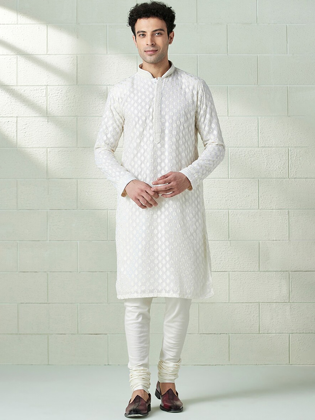 

Twamev Ethnic Motifs Embroidered Regular Jacquard Kurta With Churidar, Cream