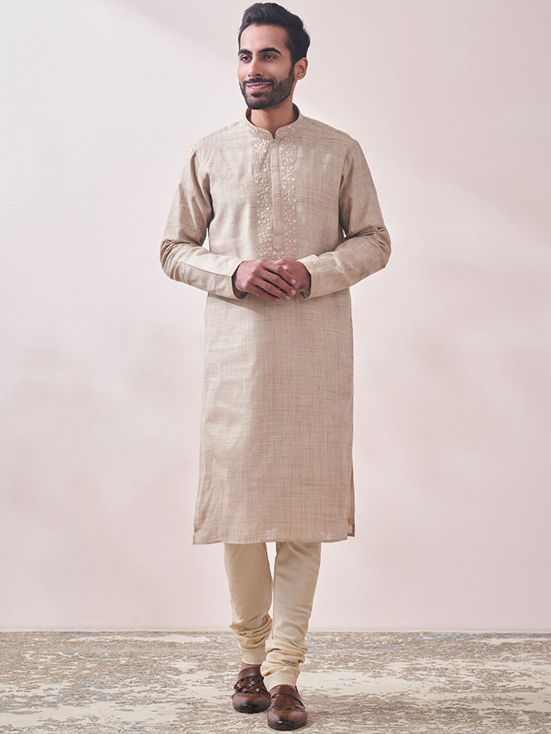 

Twamev Ethnic Motifs Embroidered Linen Kurta with Churidar, Beige