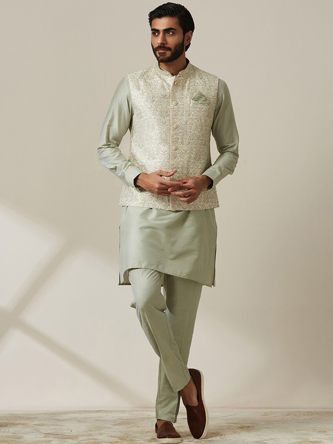 

Twamev Mandarin Collar Art Silk Straight Kurta With Trousers & Nehru Jacket, Green