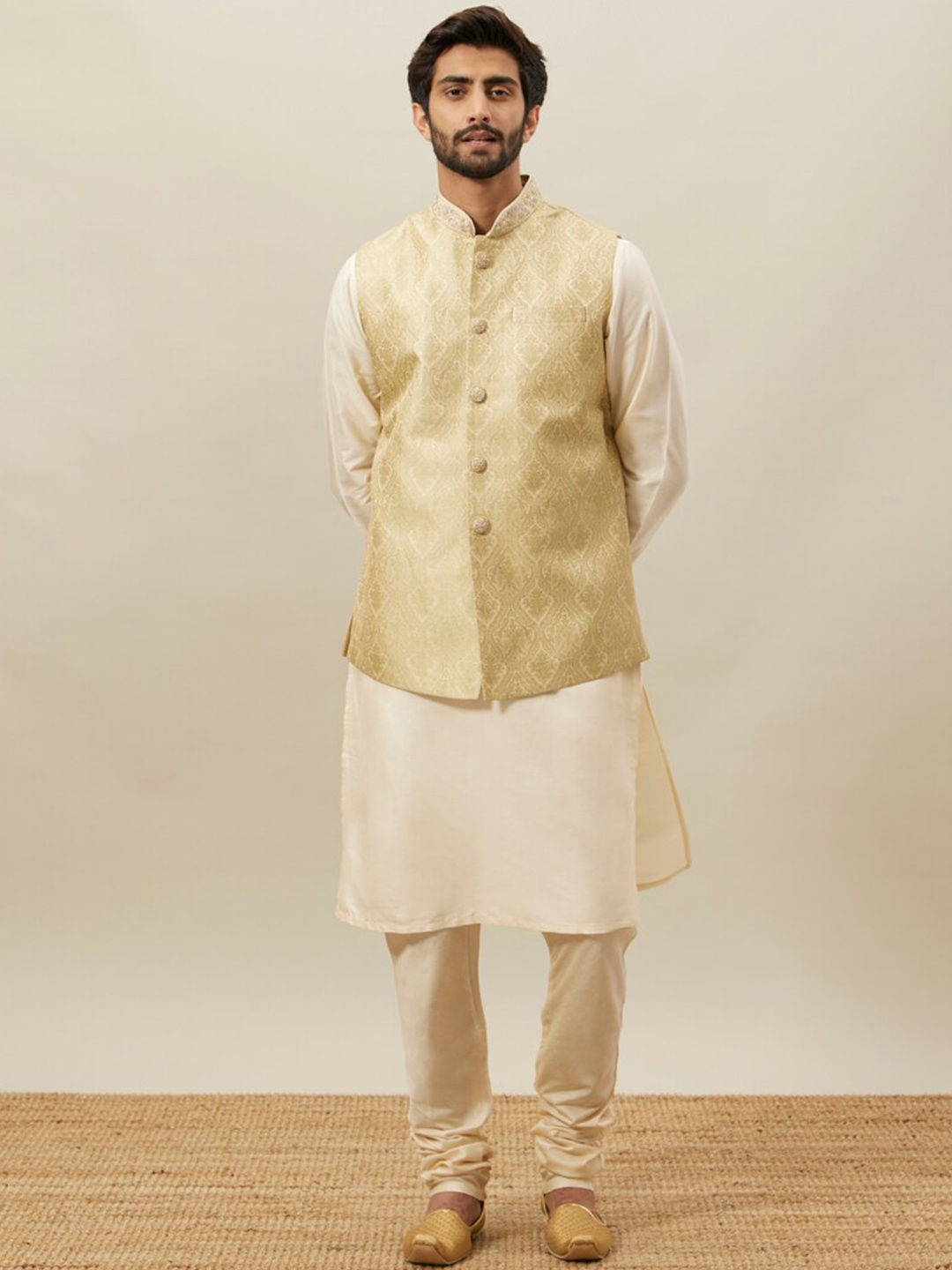 

Twamev Mandarin Collar Regular Kurta With Churidar And Jacket, Cream
