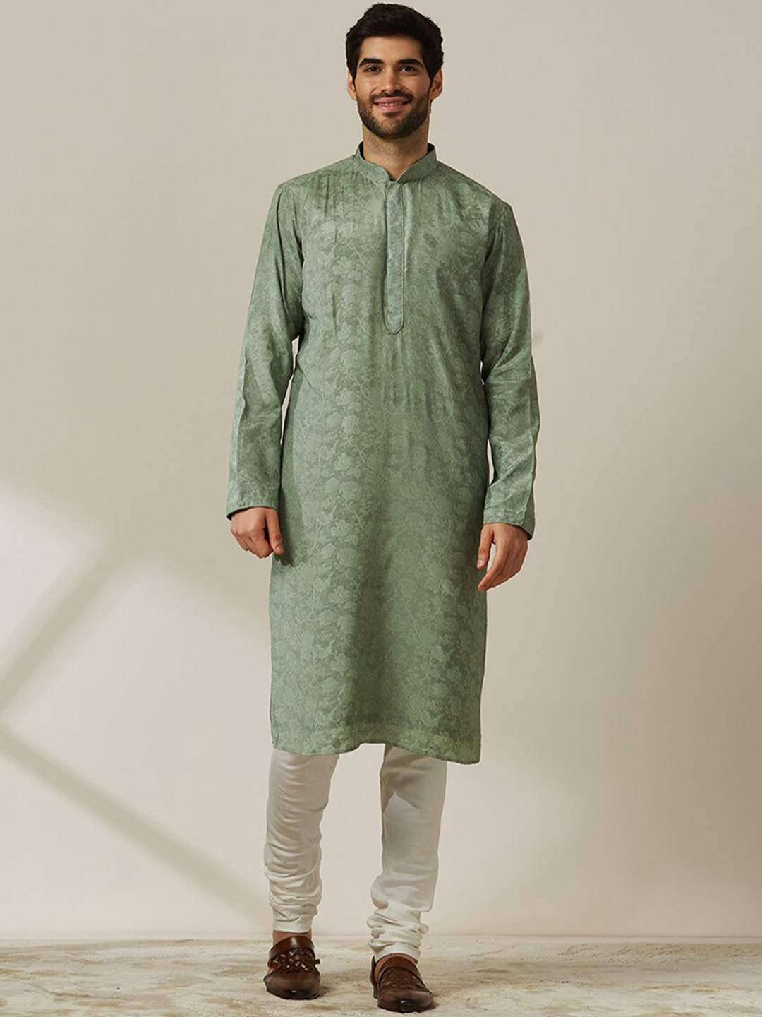 

Twamev Floral Printed Regular Kurta with Churidar & Nehru Jacket, Green