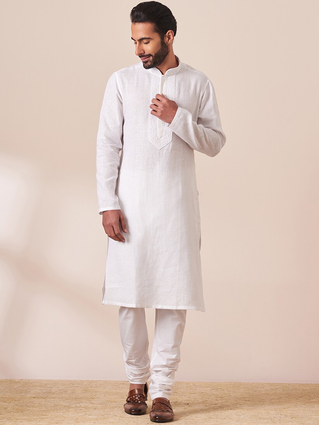 

Twamev Straight Regular Linen Kurta with Churidar, White
