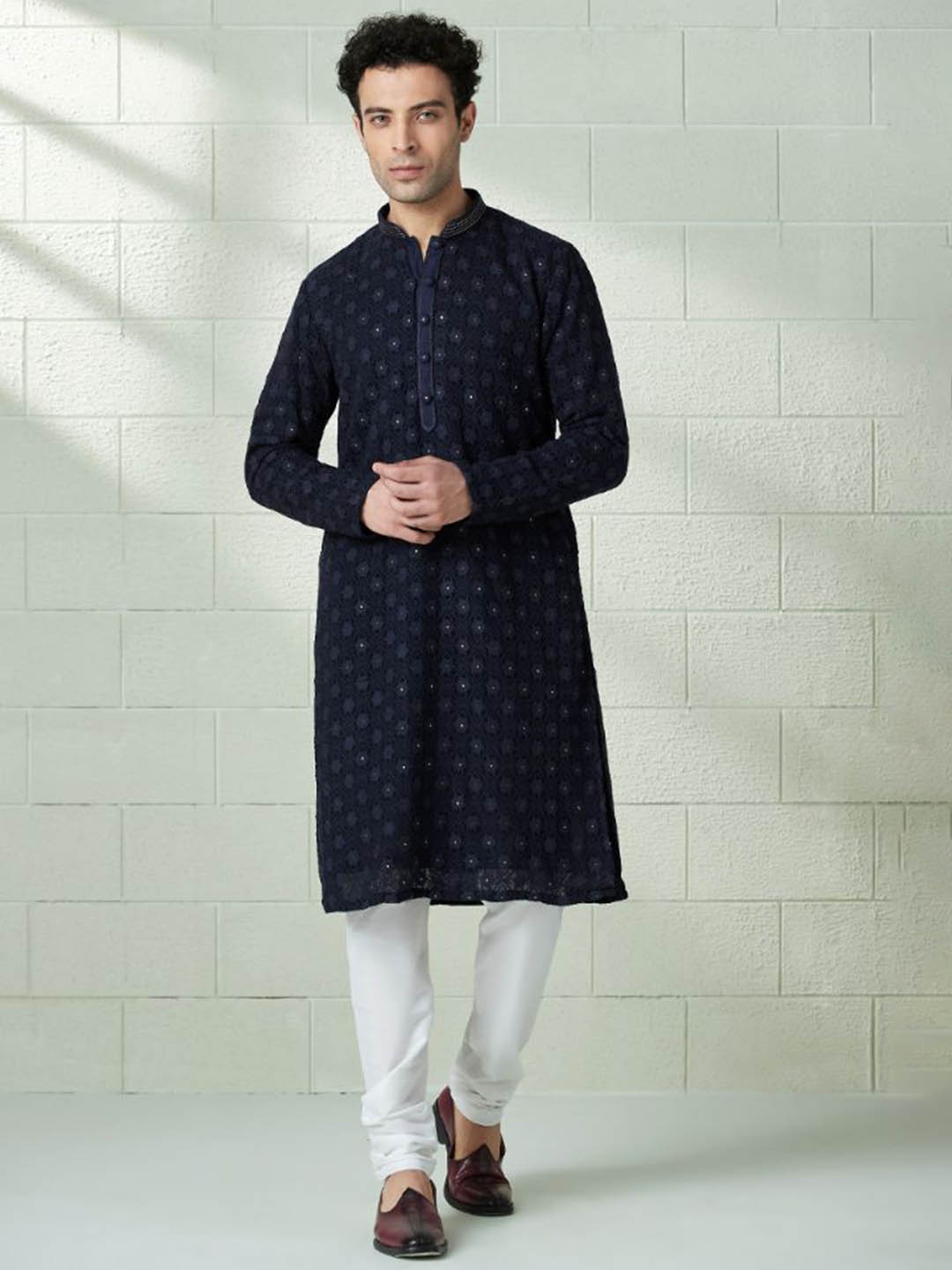

Twamev Floral Embroidered Sequinned Regular Georgette Kurta With Churidar, Blue