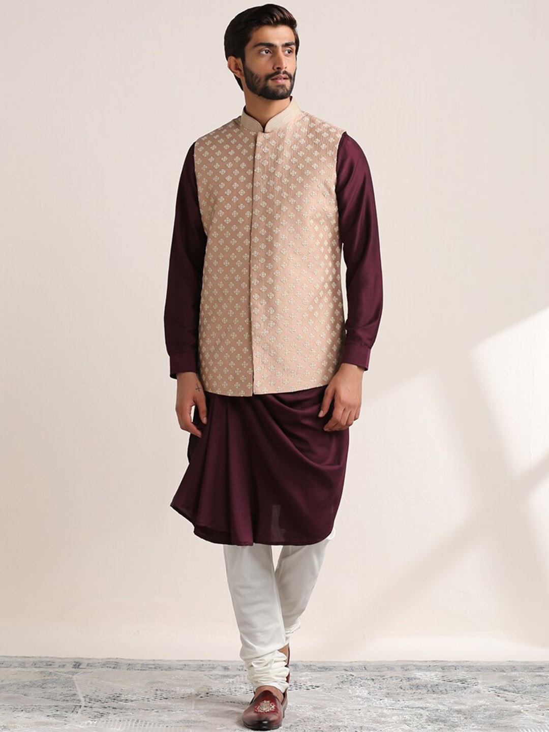 

Twamev Mandarin Collar Kurta With Churidar & Woven Design Nehru jacket, Purple