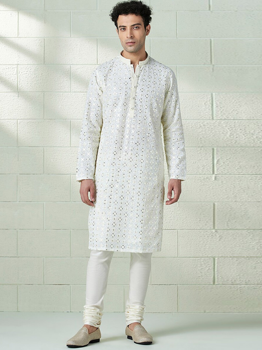 

Twamev Ethnic Motifs Embroidered Mandarin Collar Mirror Work Straight Kurta With Churidar, Off white