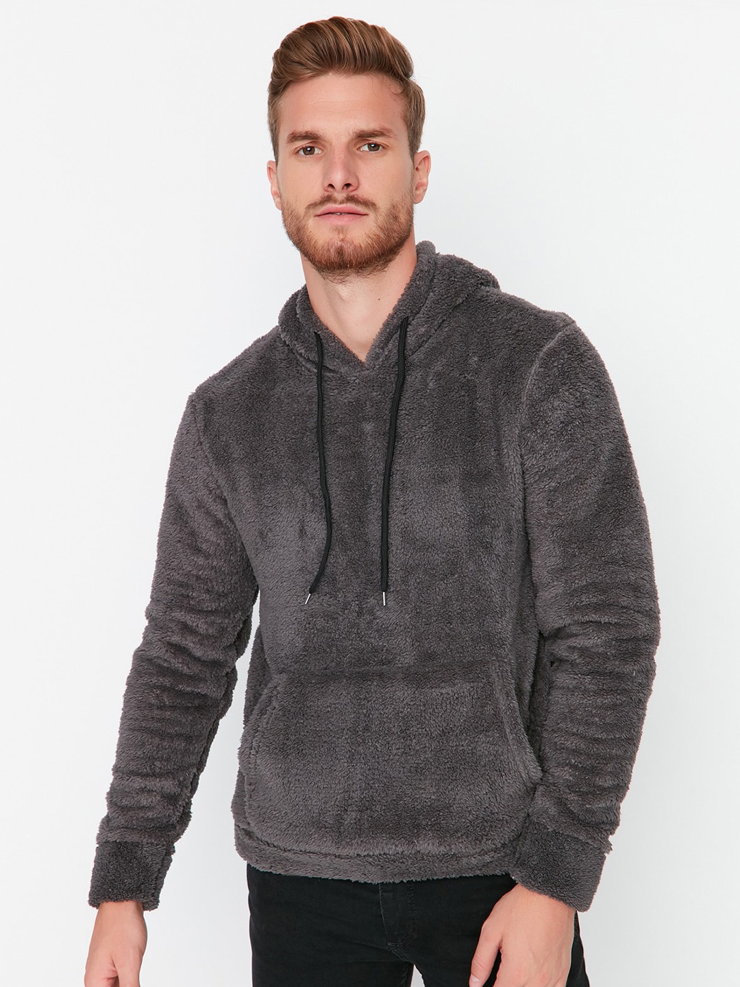 

Trendyol Hooded Sweatshirt, Grey