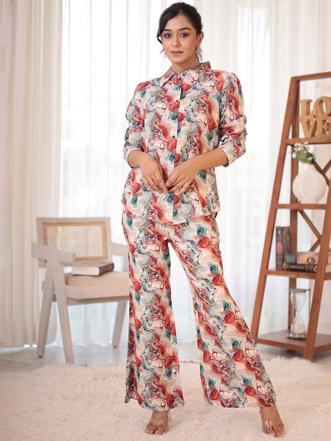 

Indian Virasat Floral Printed Shirt With Trousers, Peach