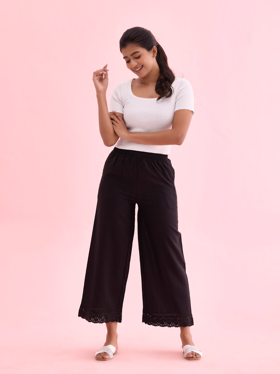 

Go Colors Women Mid-Rise Palazzos, Black