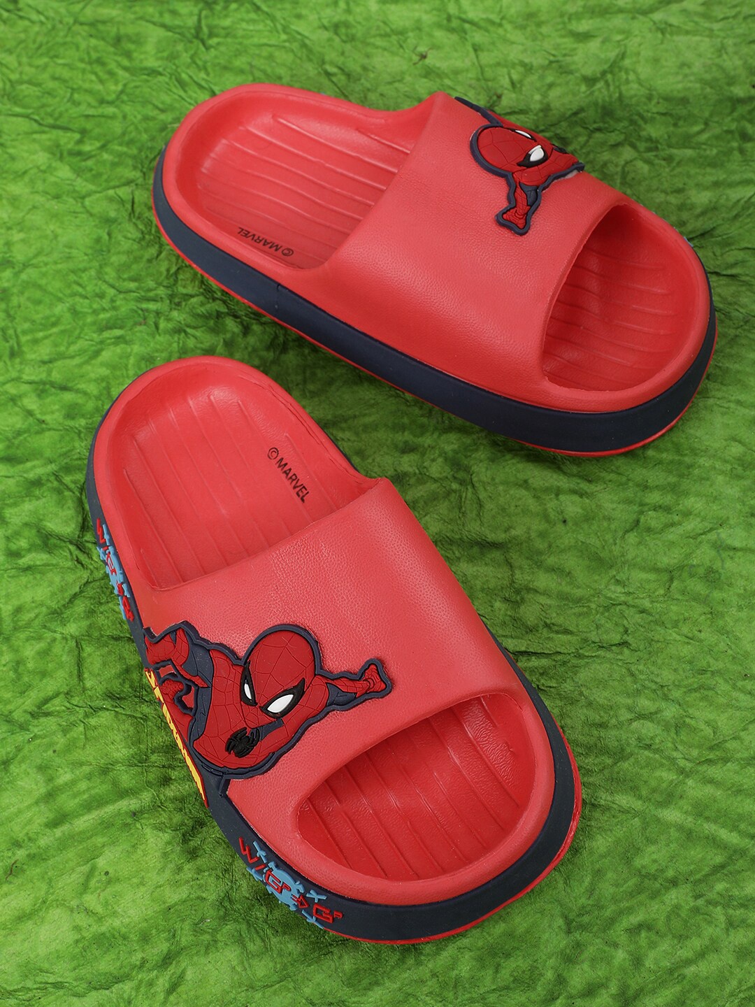 

Kids Ville Boys Spiderman Printed Rubber Sliders, Red