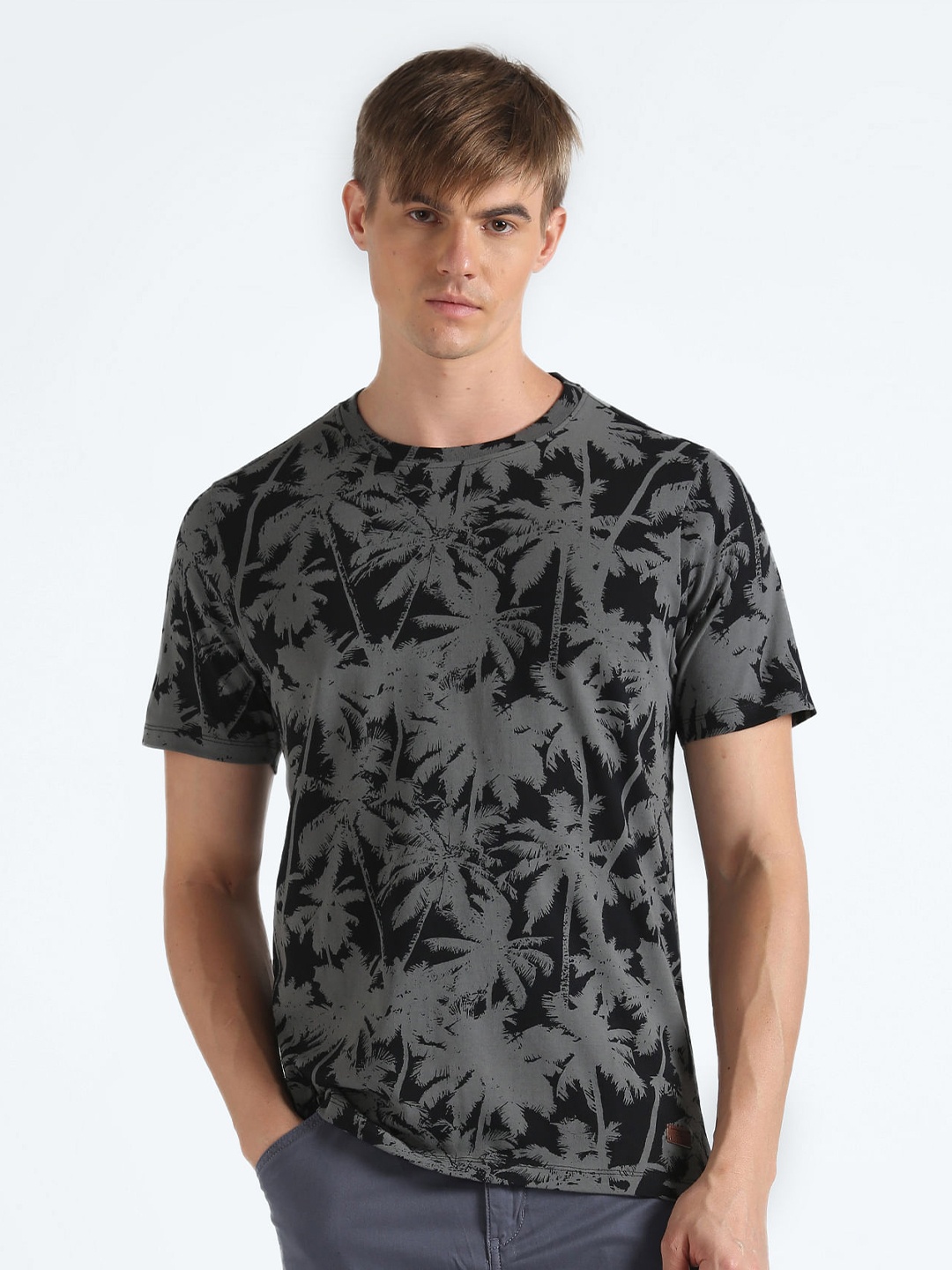 

Flying Machine Tropical Printed Pure Cotton T-Shirt, Black