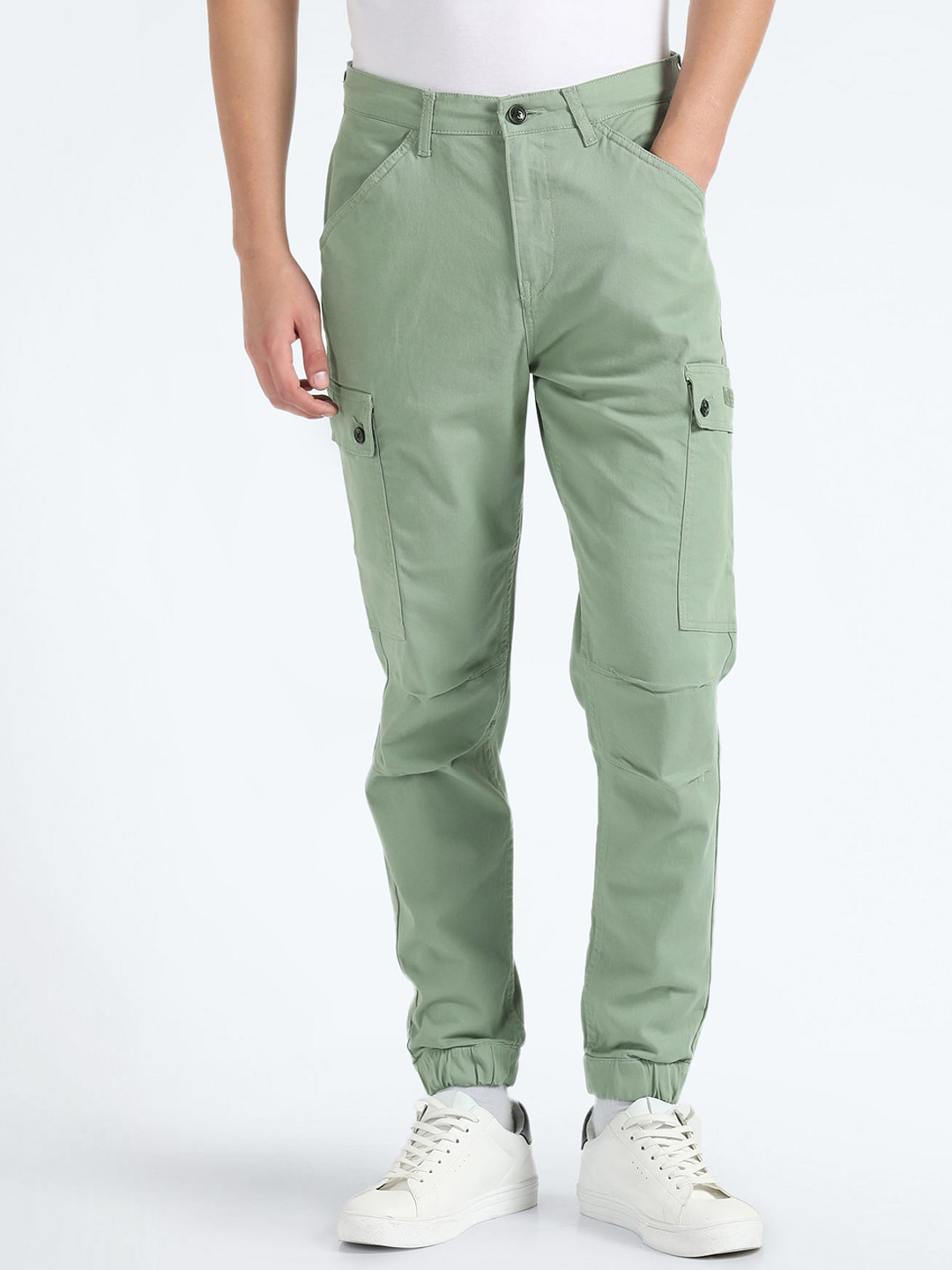 

Flying Machine Men Mid Rise Joggers, Green