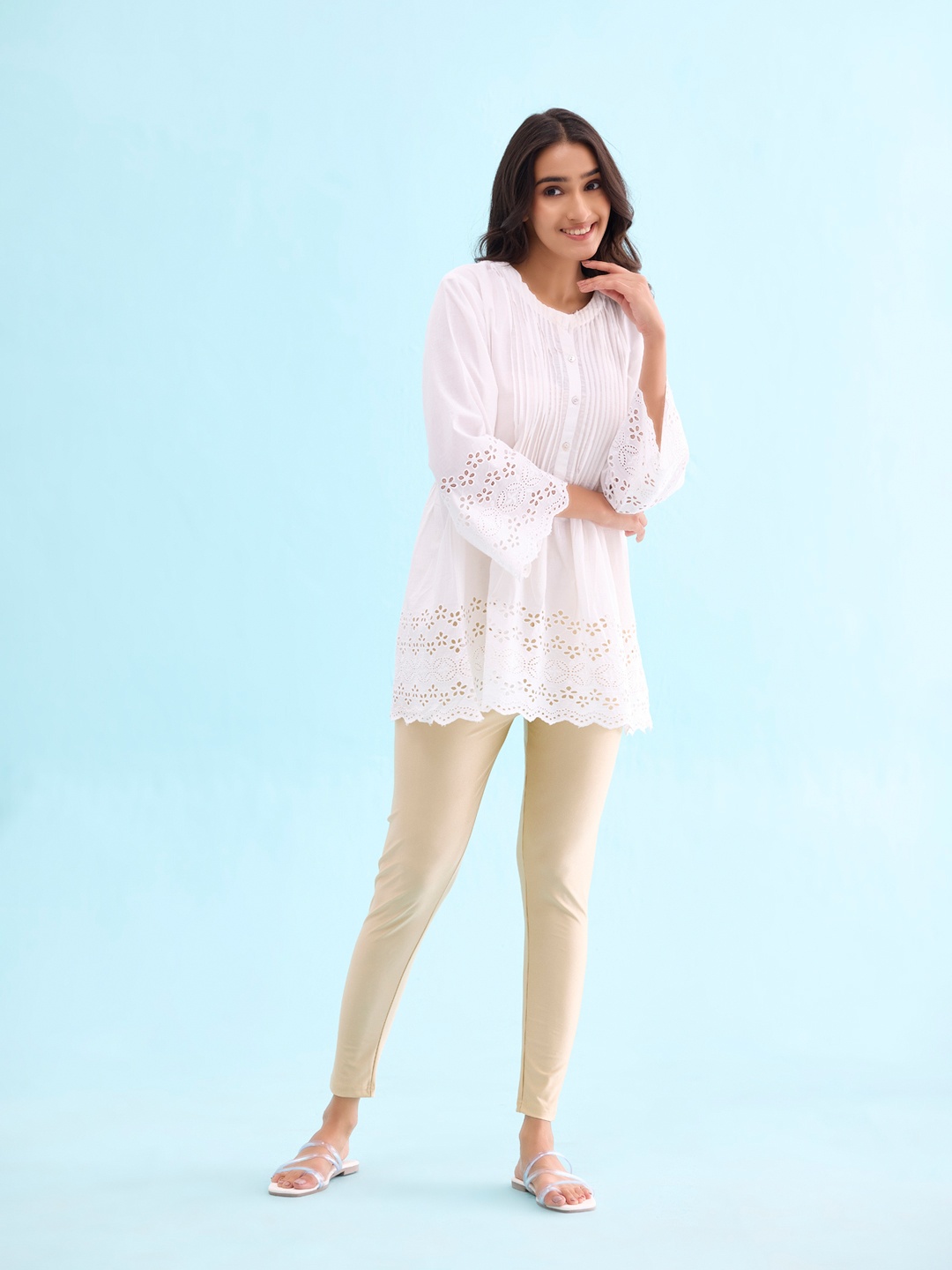 Go Colors Mid-Rise Slim-Fit Shimmer Ankle Length Leggings, Cream