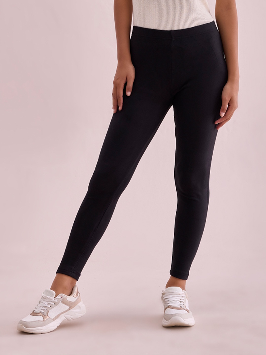 

Go Colors Plus Size Slim-Fit Mid-Rise Churidar Length Leggings, Black