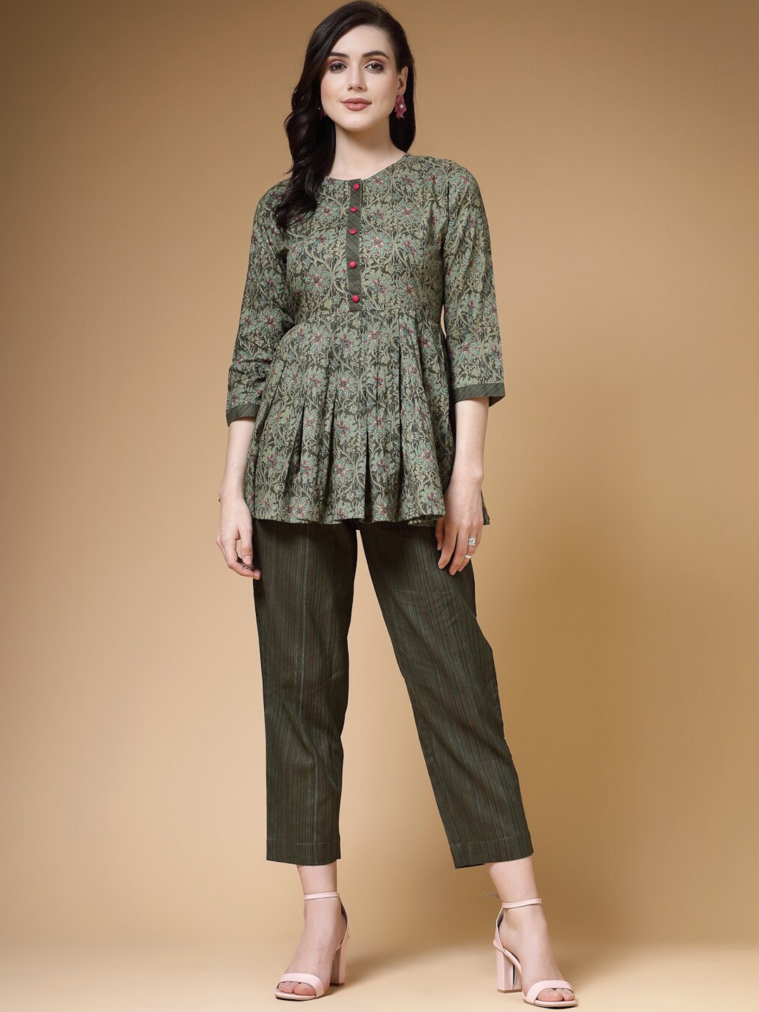 

Indibelle Ethnic Motifs Printed Pure Cotton Tunic With Trousers, Green
