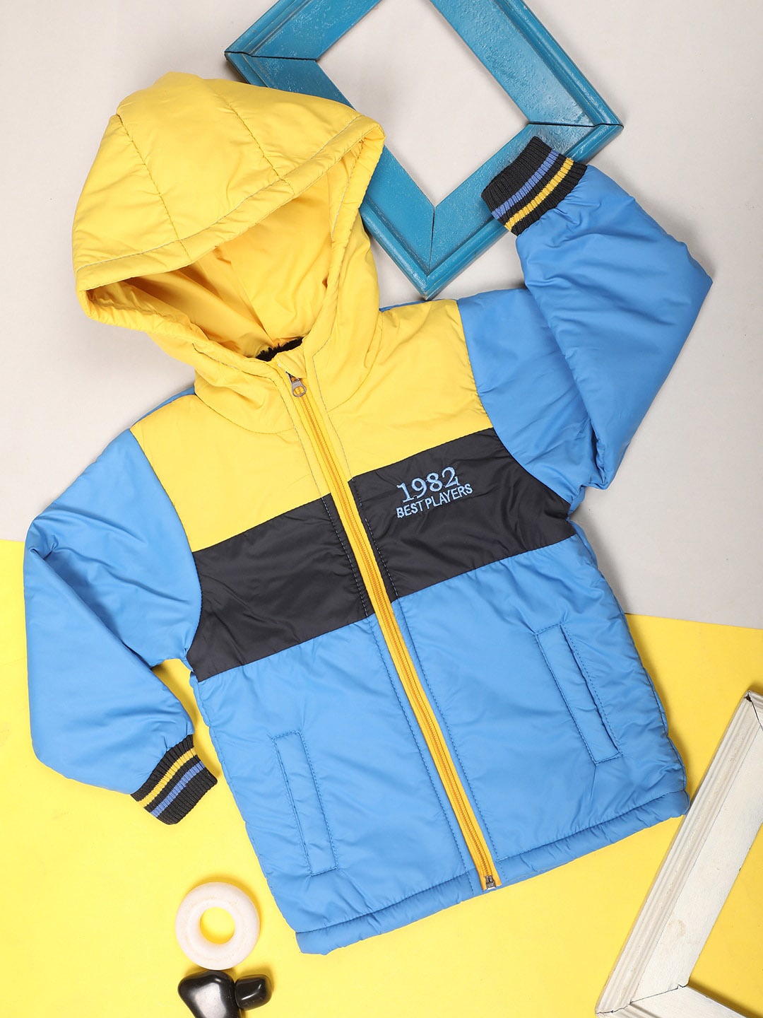 

V-Mart Boys Colourblocked Hooded Padded Jacket, Blue