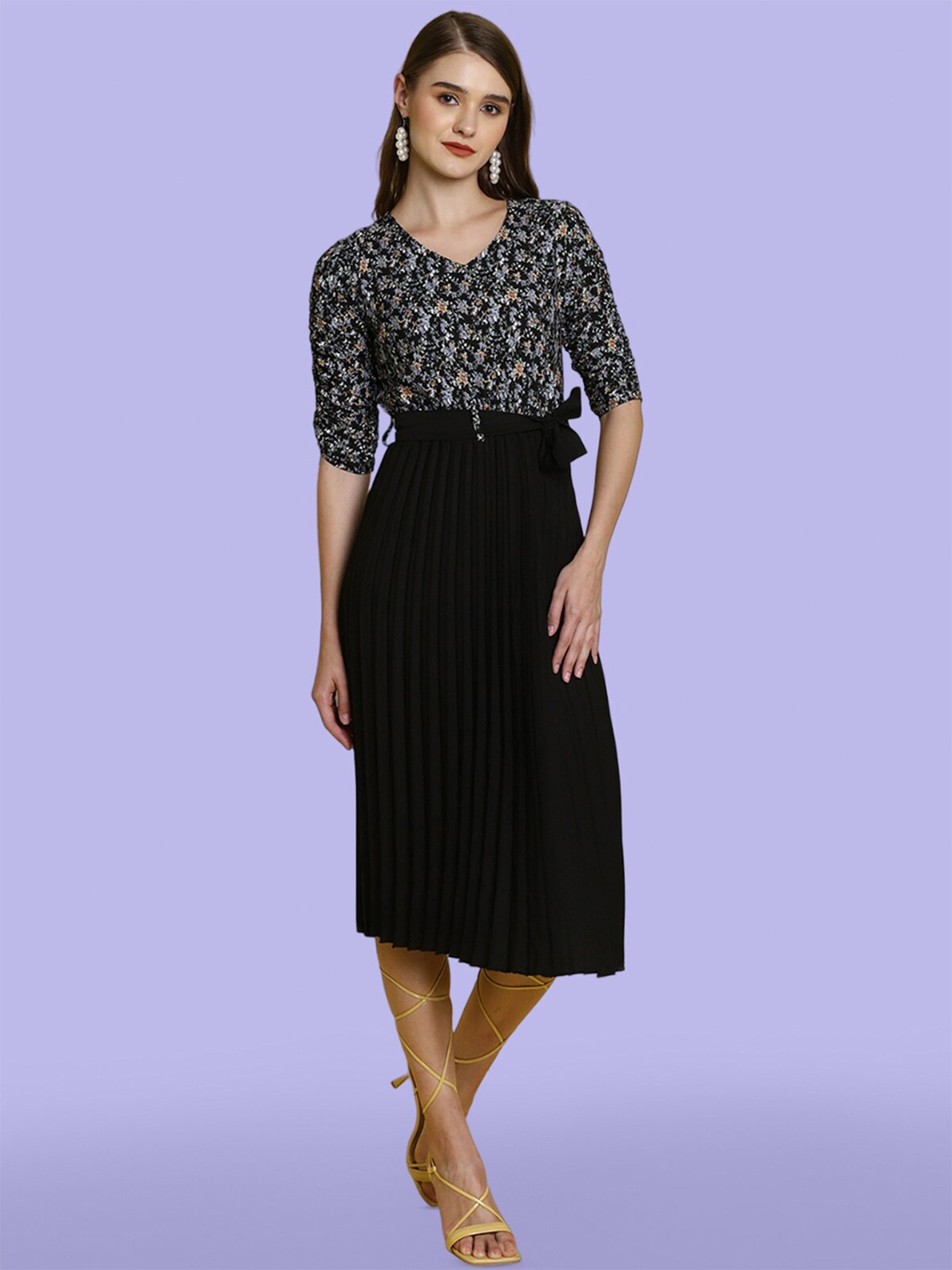 

Fabflee Floral Printed Accordion Pleated Fit & Flare Midi Dress With Belt, Black