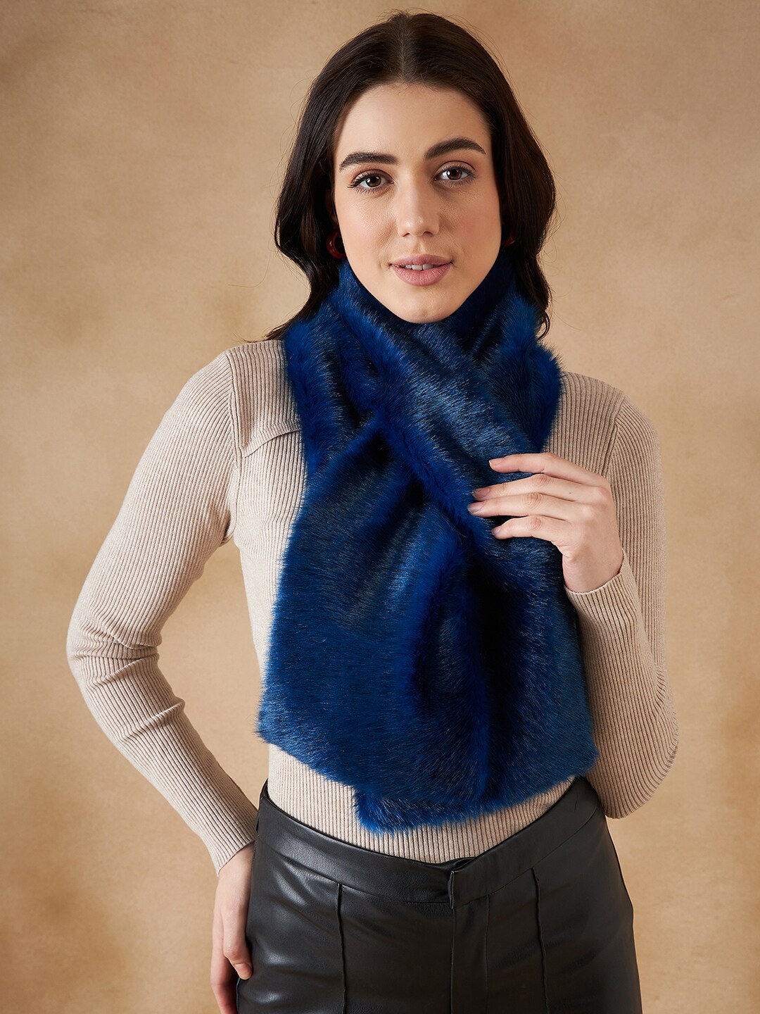 

InWeave Blue Self Design Acrylic Faux Fur Scarf