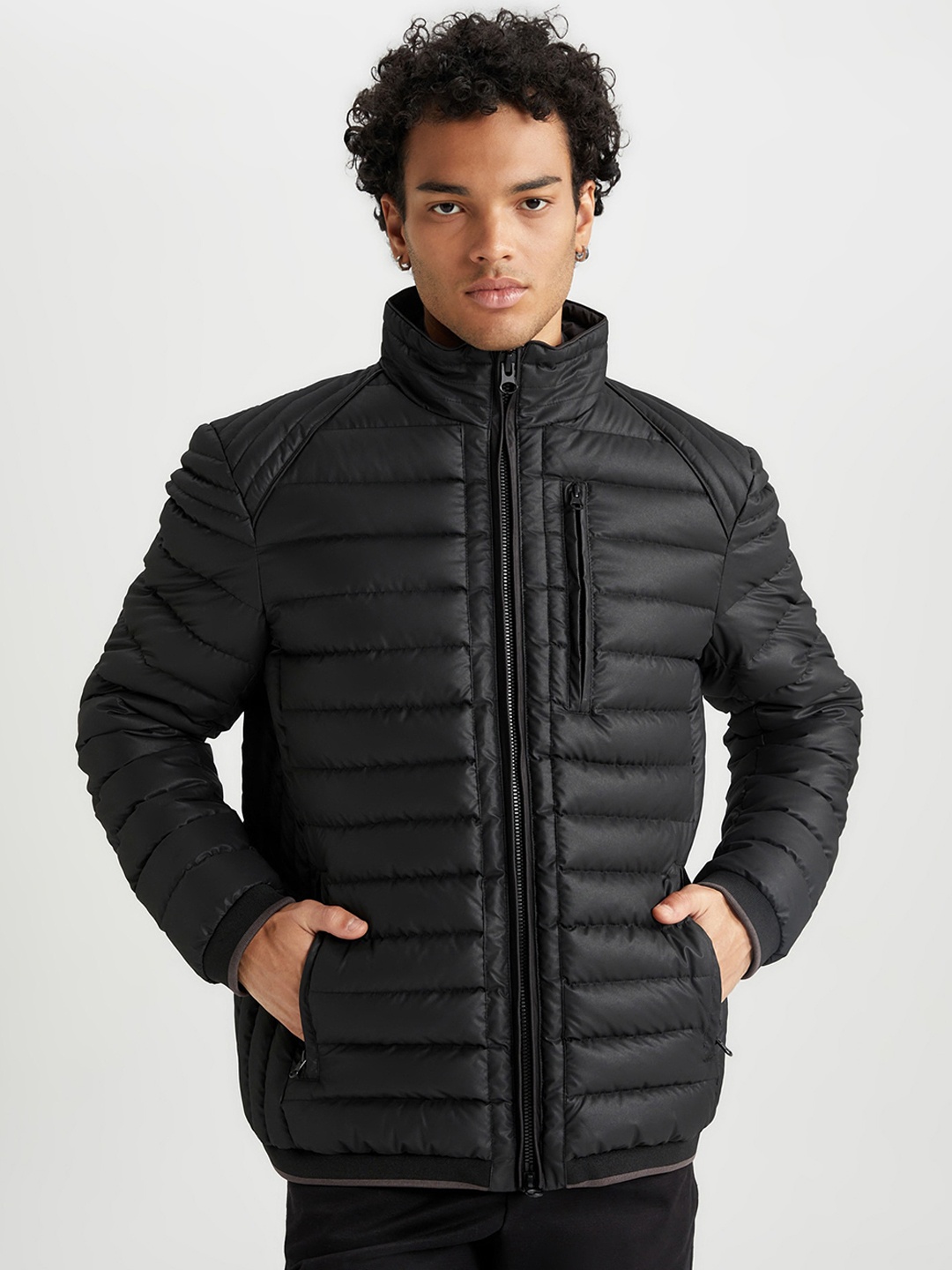 

DeFacto Stand Collar Padded Jacket, Black