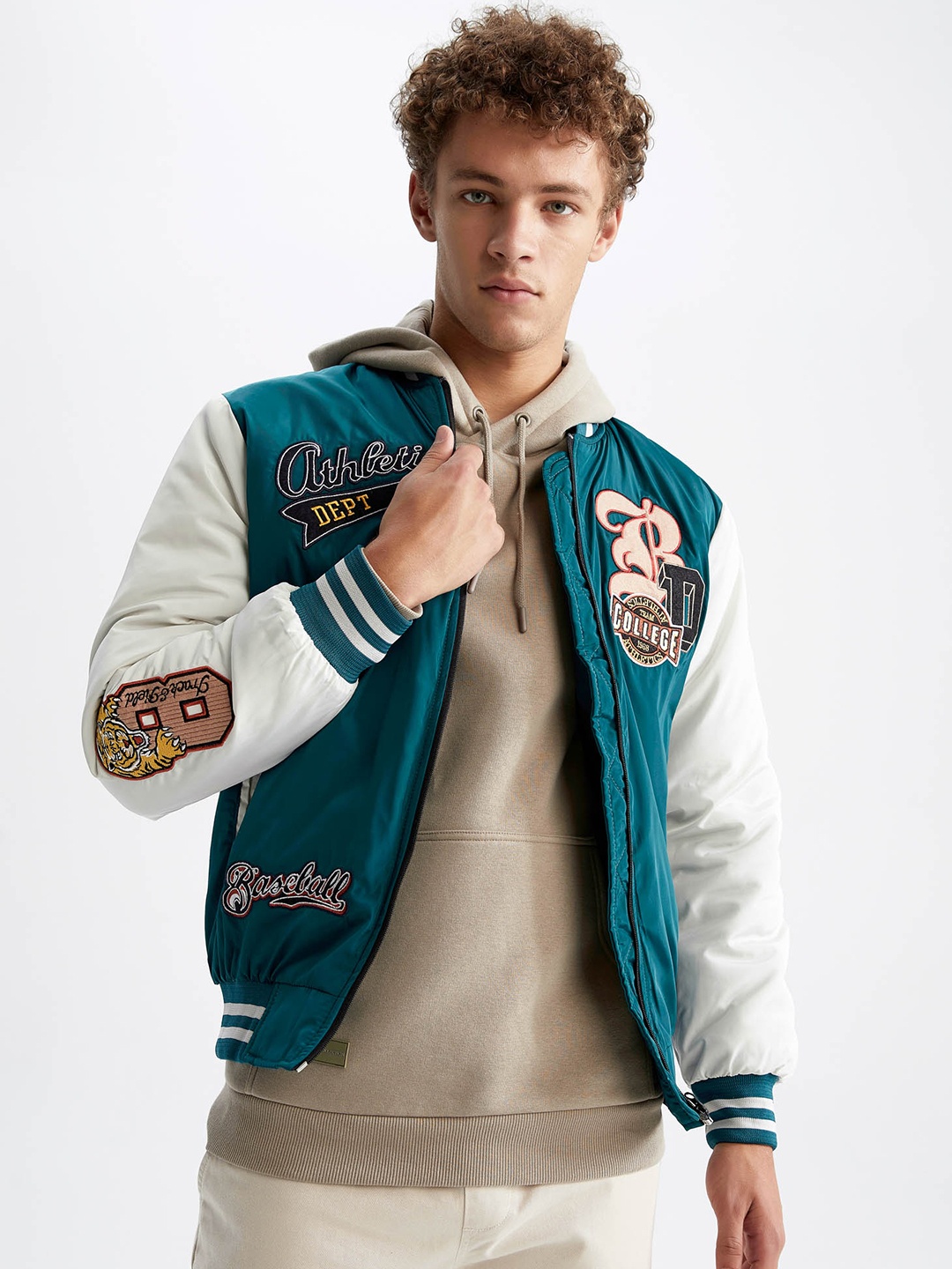 

DeFacto Embroidered Varsity Jacket, Teal