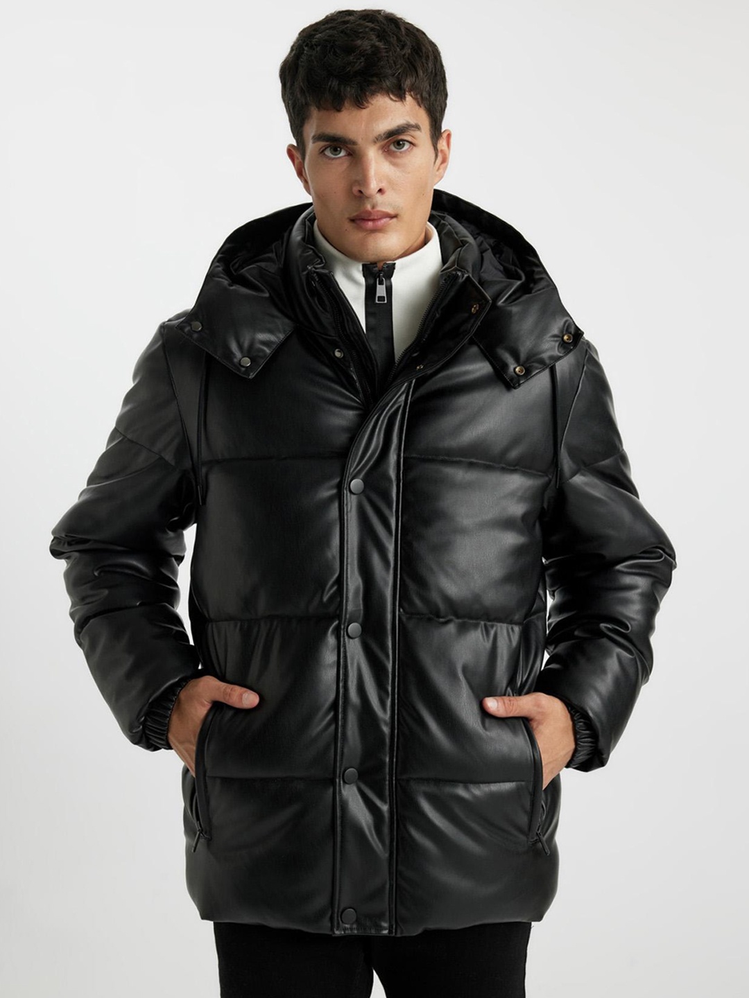 

DeFacto Mock Collar Long Sleeves Puffer Jacket, Black