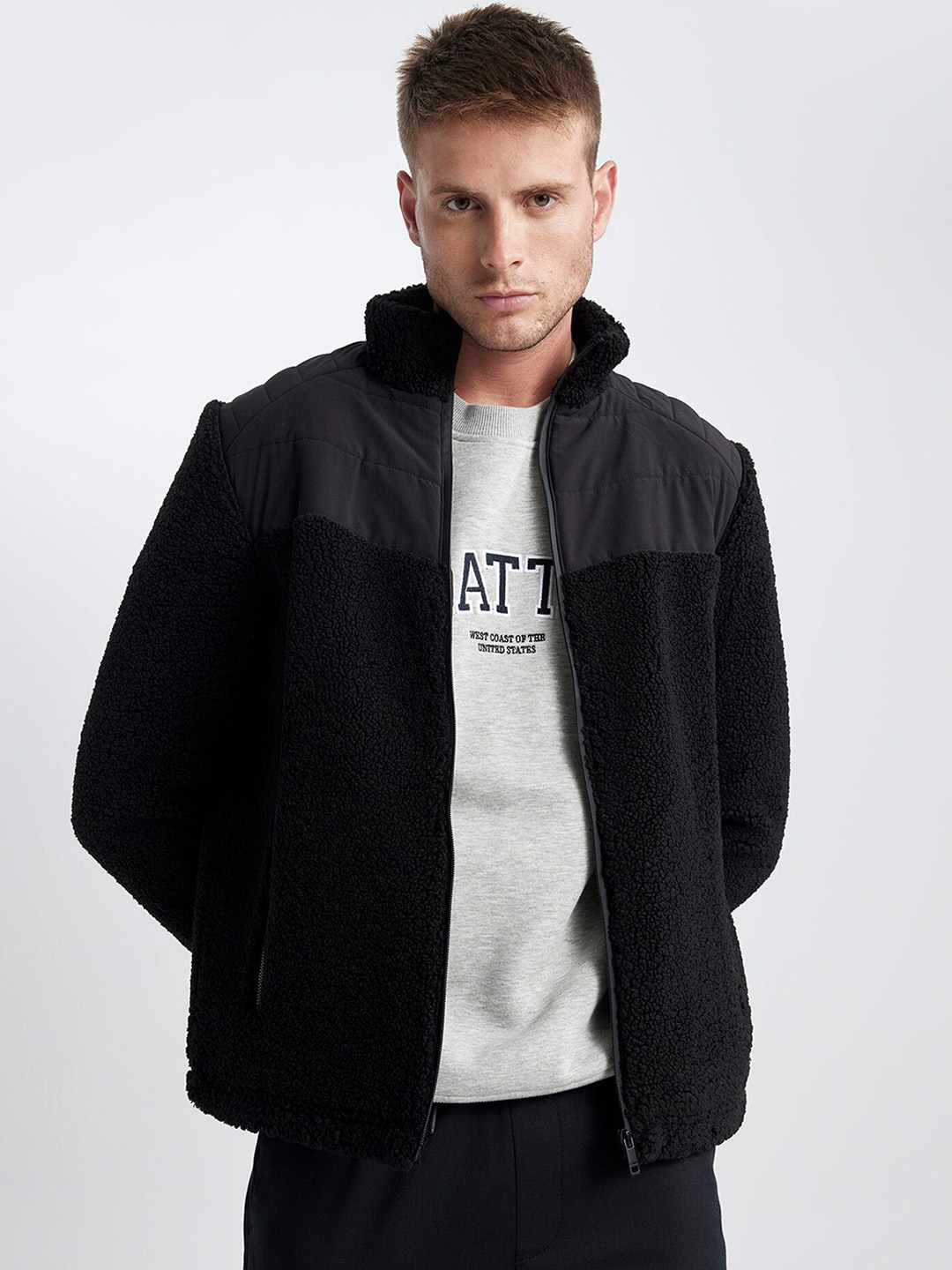 

DeFacto Mock Collar Tailored Jacket with Zip Detail, Black
