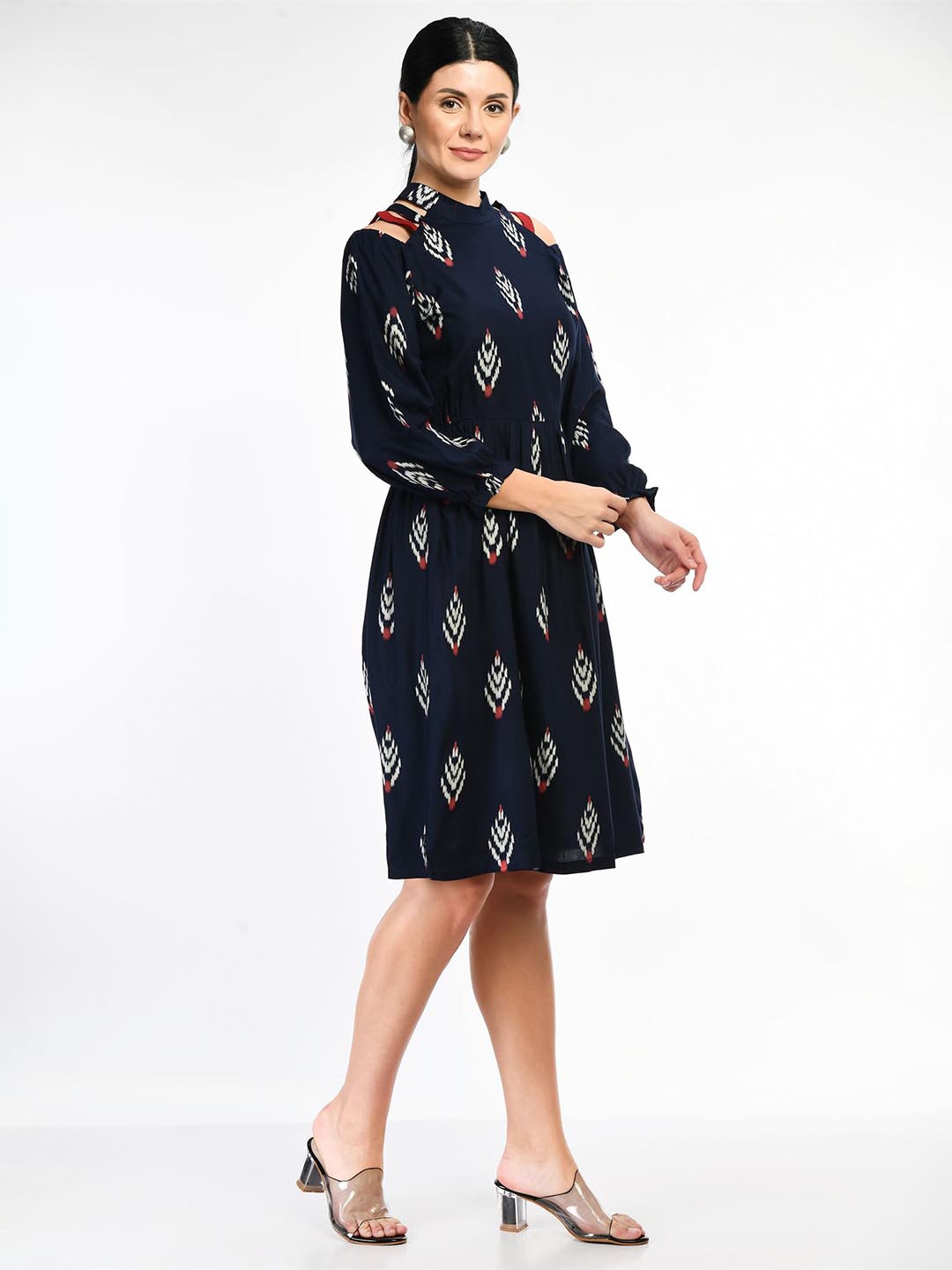 

DressBerry Navy Blue Ethnic Motifs Printed Cold-Shoulder Sleeves Fit & Flare Dress