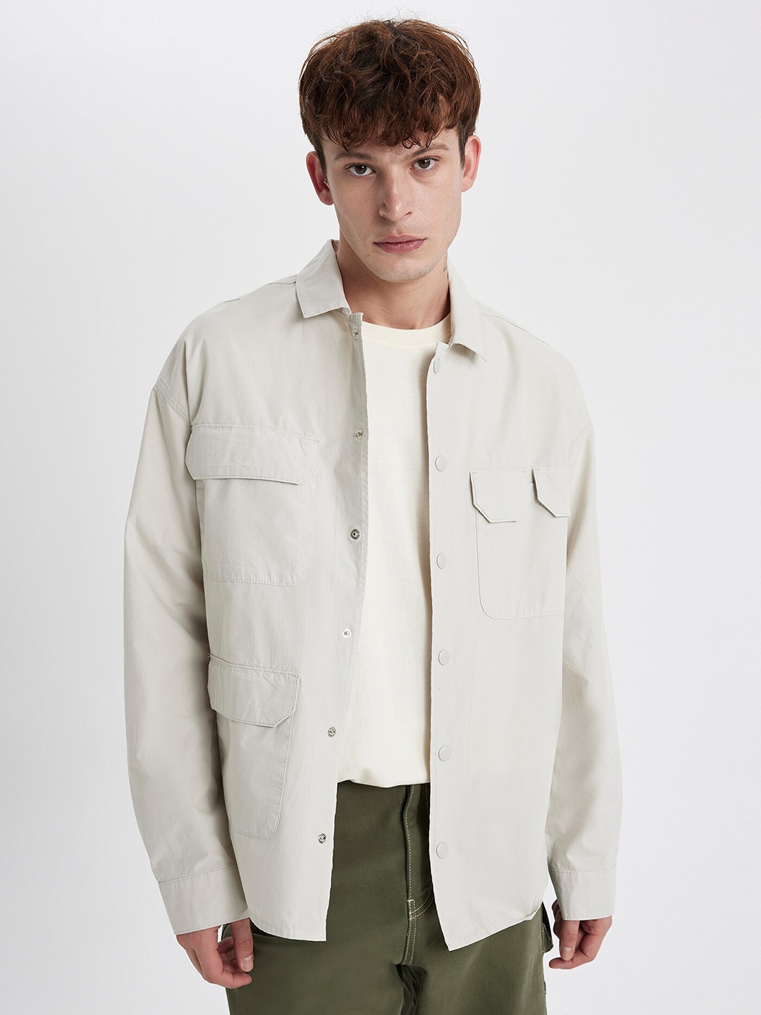 

DeFacto Spread Collar Casual Pure Cotton Shirt, Off white