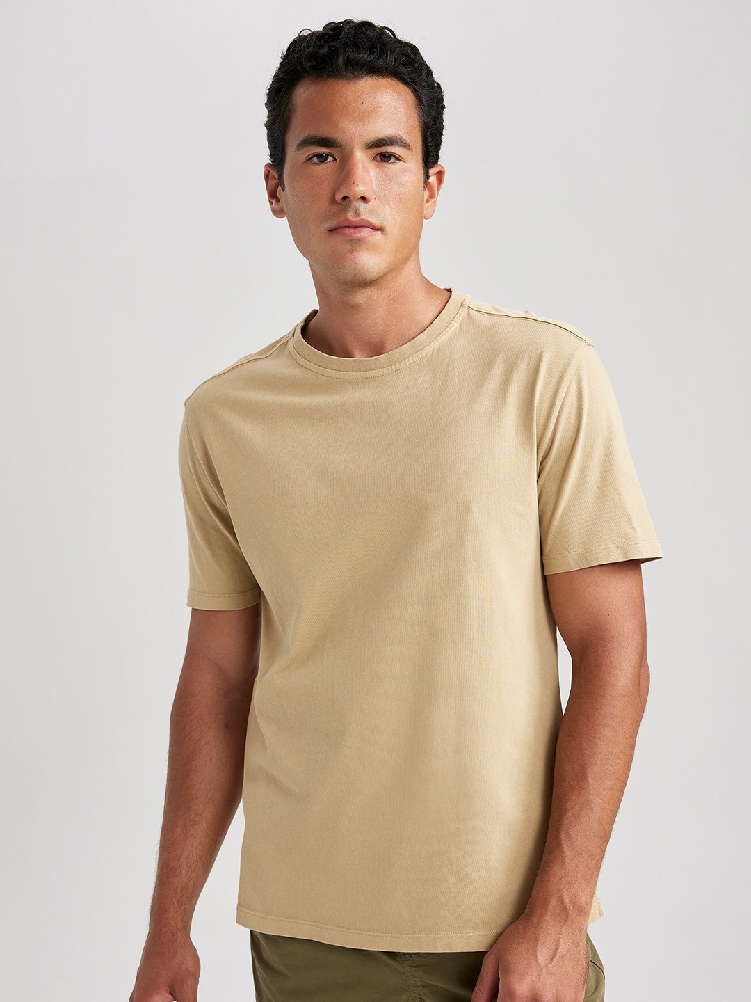 

DeFacto Round Neck Pure Cotton Casual T-shirt, Beige
