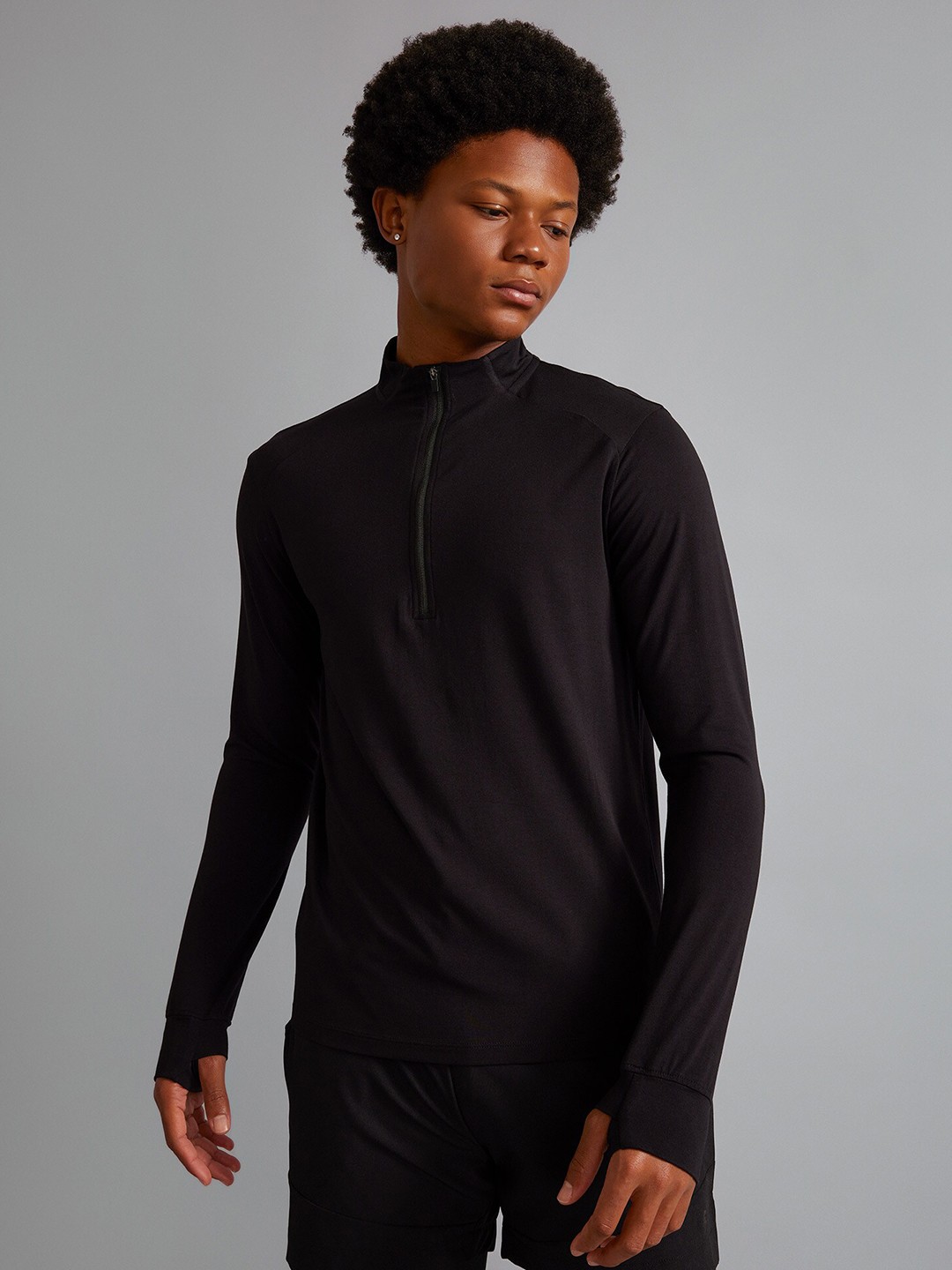 

DeFacto High Neck Casual T-shirt, Black