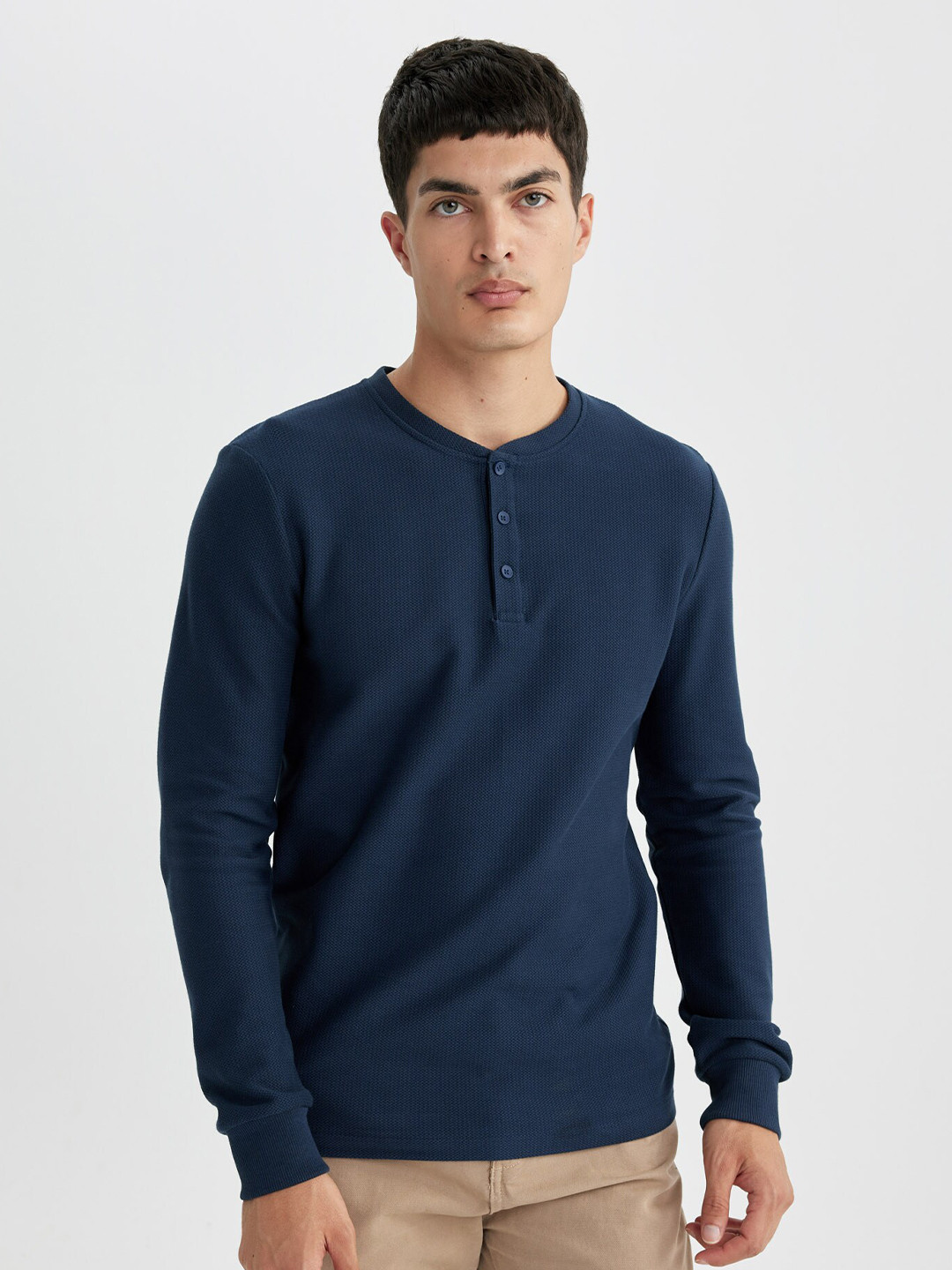 

DeFacto Henley Neck Pure Cotton T-shirt, Navy blue