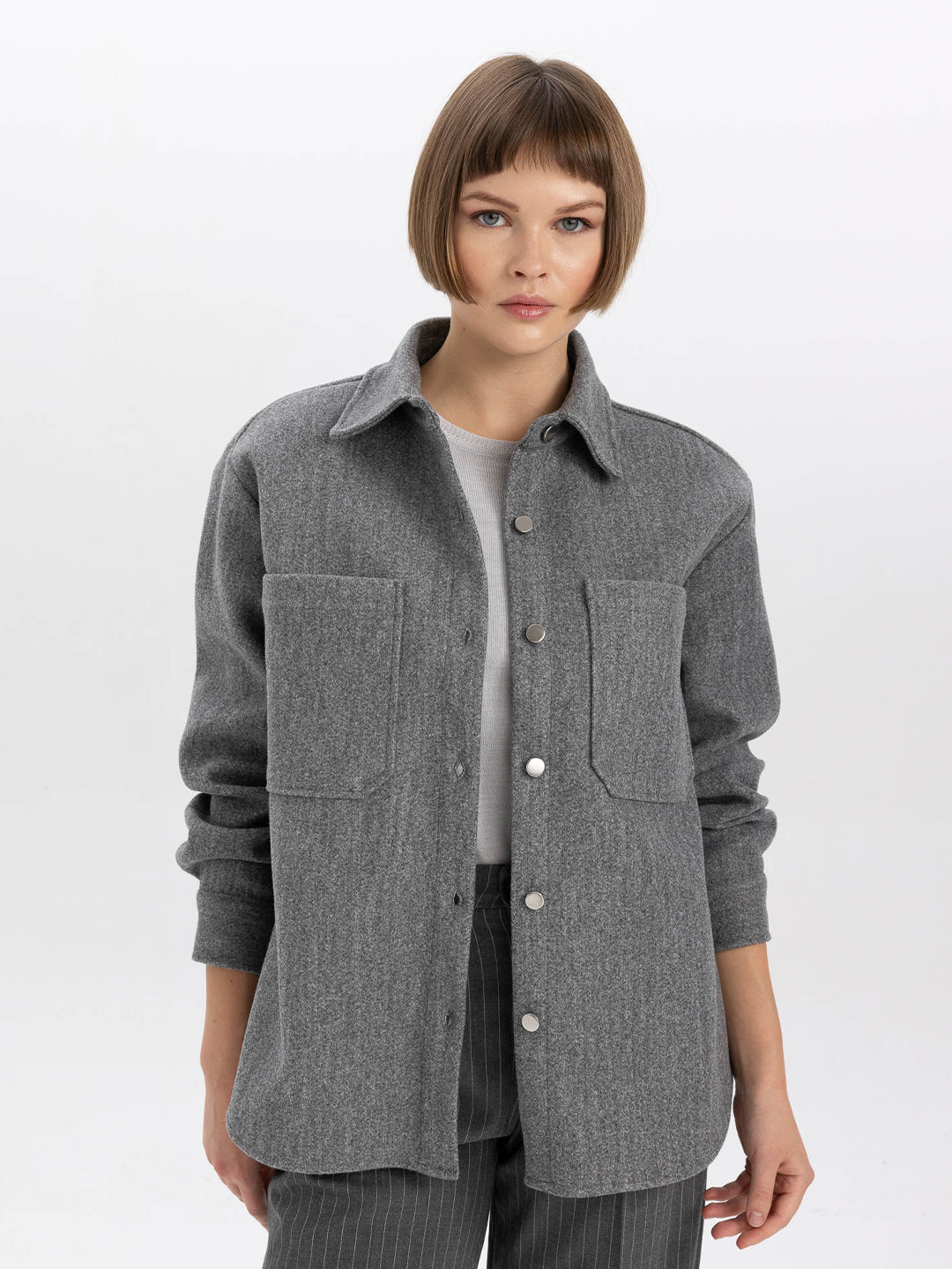

DeFacto Spread Collar Regular Fit Casual Shirt, Grey