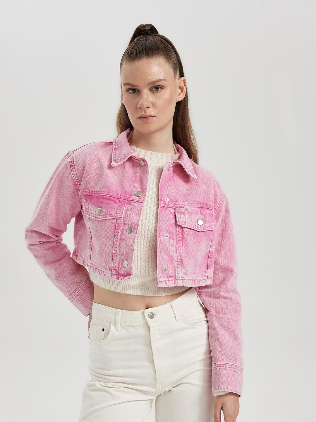 

DeFacto Spread Collar Pure Cotton Crop Denim Jacket, Pink