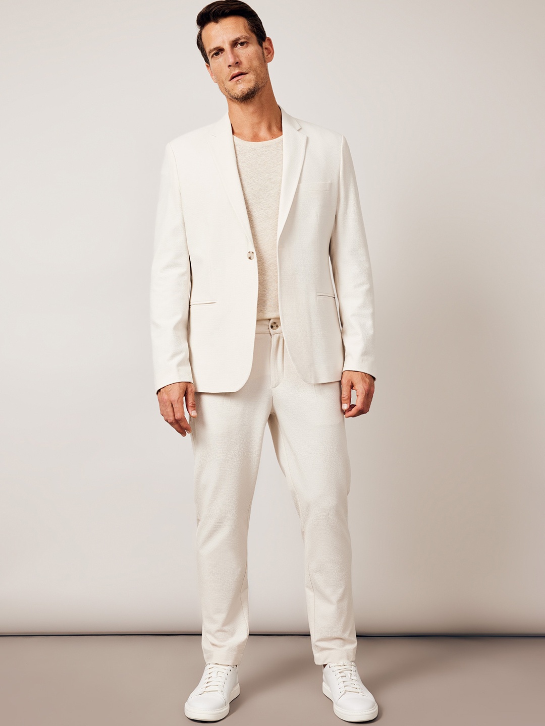 

DeFacto Men Mid-Rise Casual Trouser, Off white