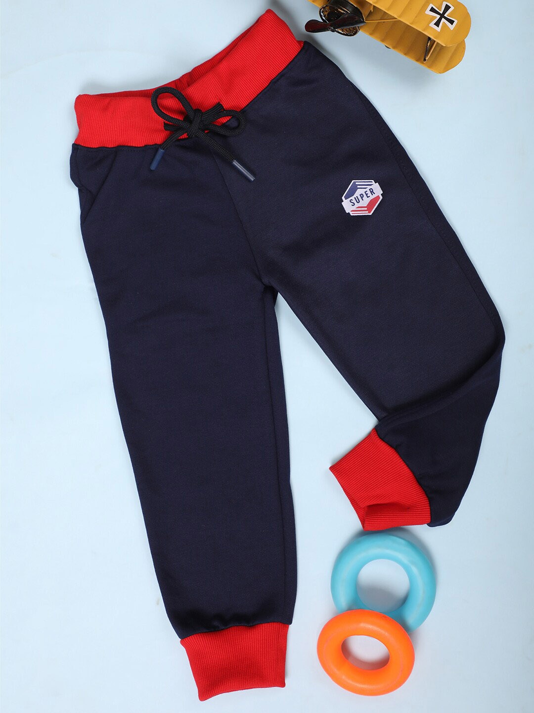 

V-Mart Boys Mid-Rise Fleece Joggers, Blue