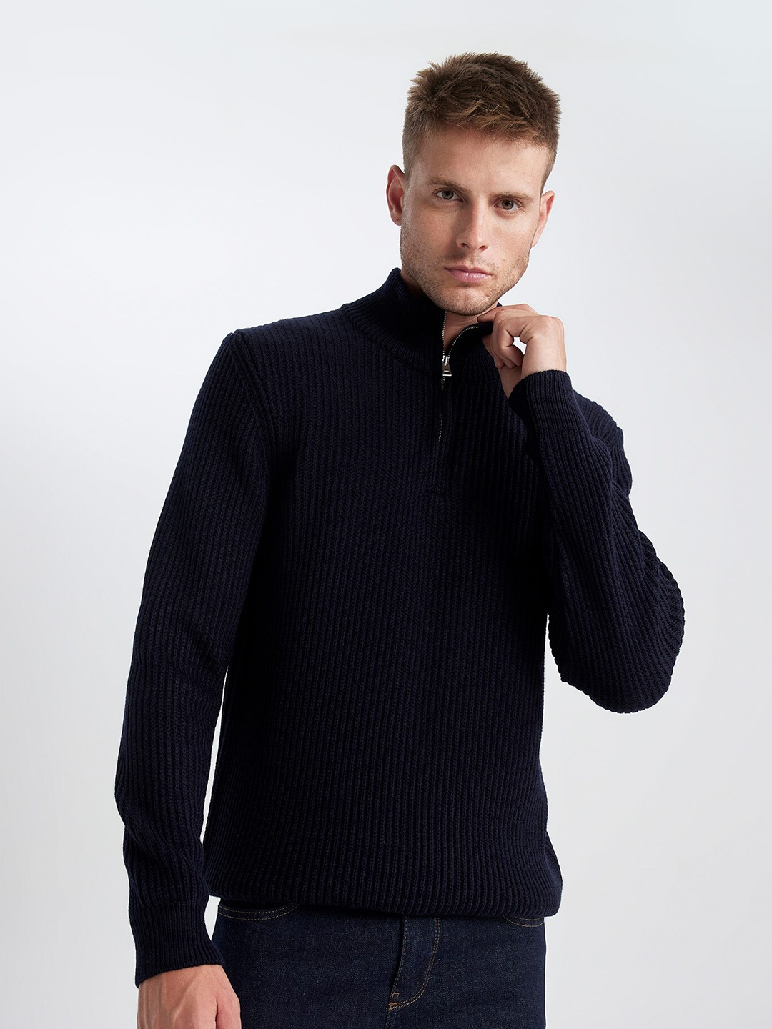 

DeFacto Mock Collar Acrylic Pullover, Black