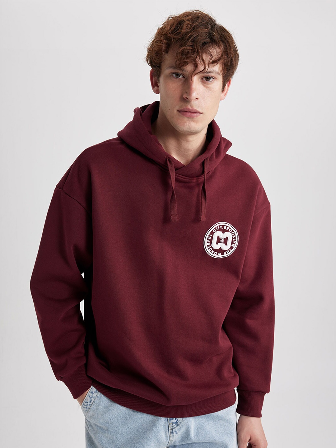 

DeFacto Hooded Pullover Sweatshirt, Burgundy