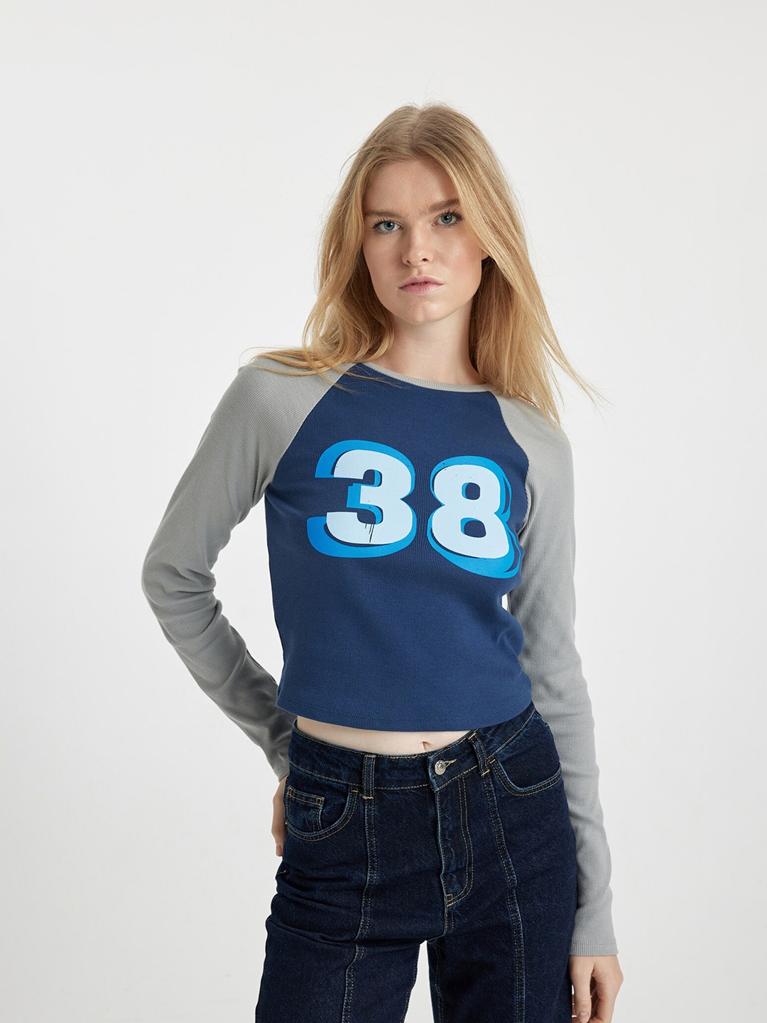

DeFacto Typography Printed Raglan Sleeves Crop T-shirt, Blue