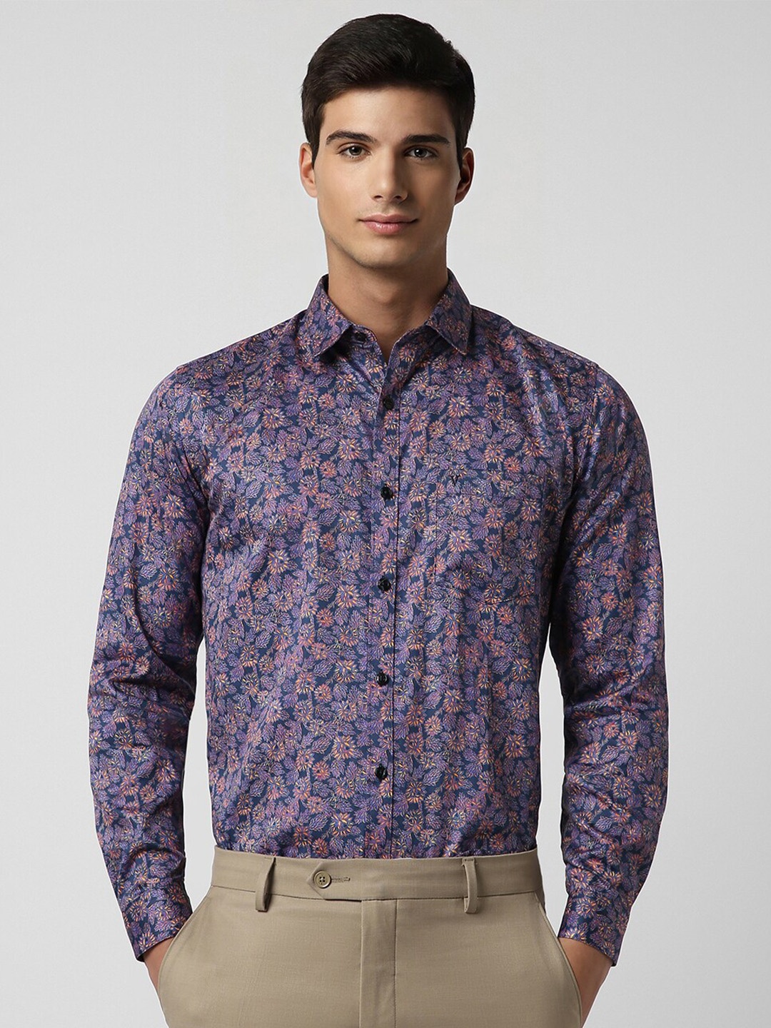 

V Dot Slim Fit Floral Printed Pure Cotton Casual Shirt, Purple