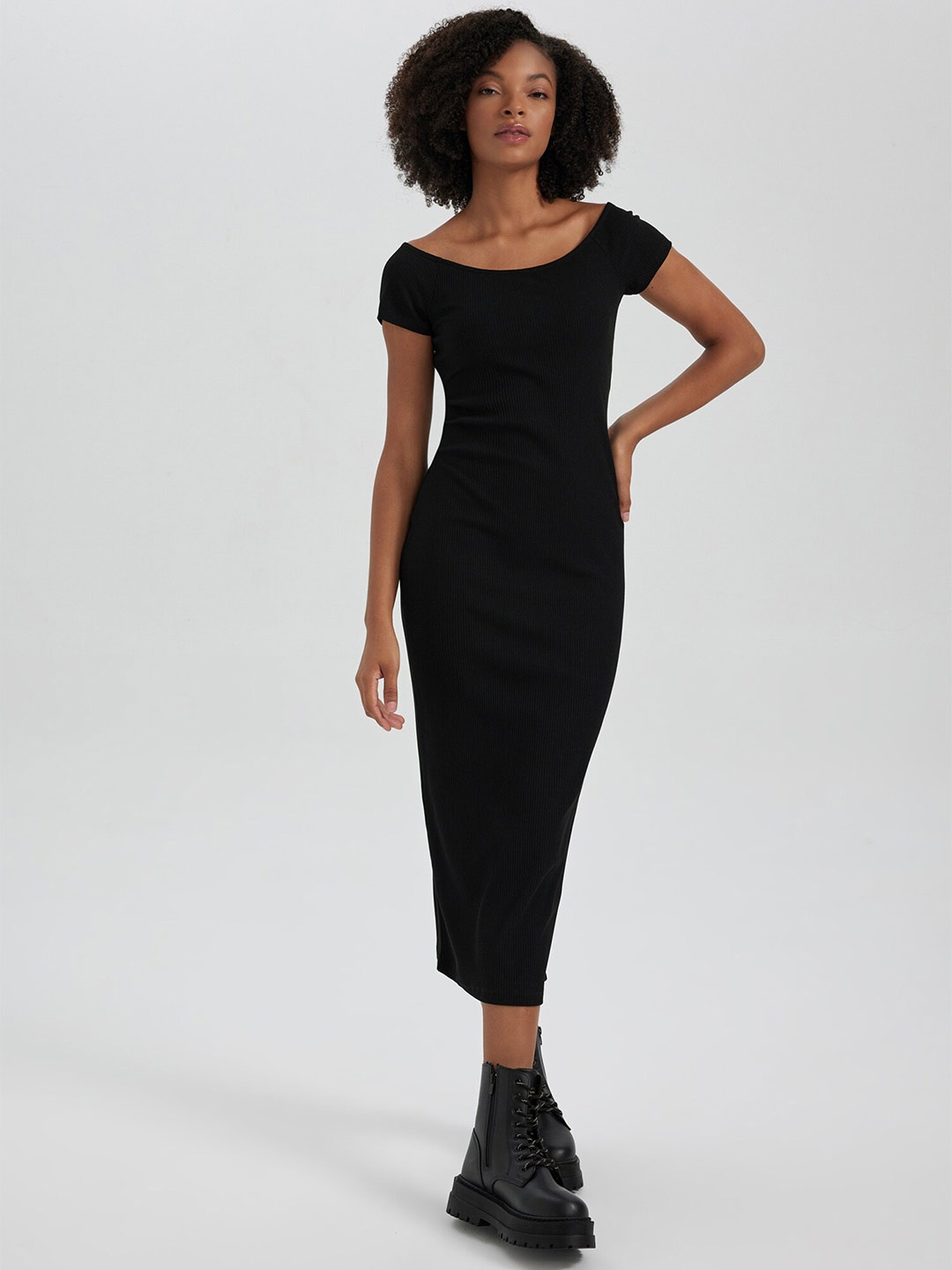 

DeFacto Boat Neck Bodycon Midi Dress, Black