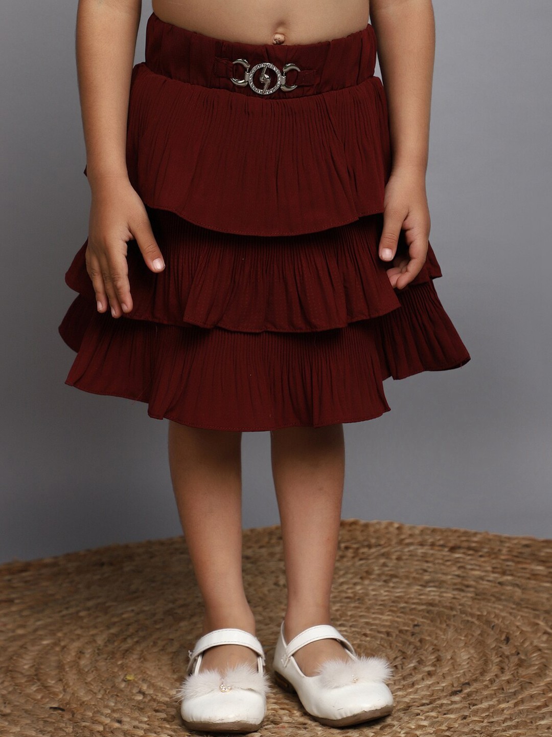 

V-Mart Girls Knee Length Tiered Skirt, Maroon