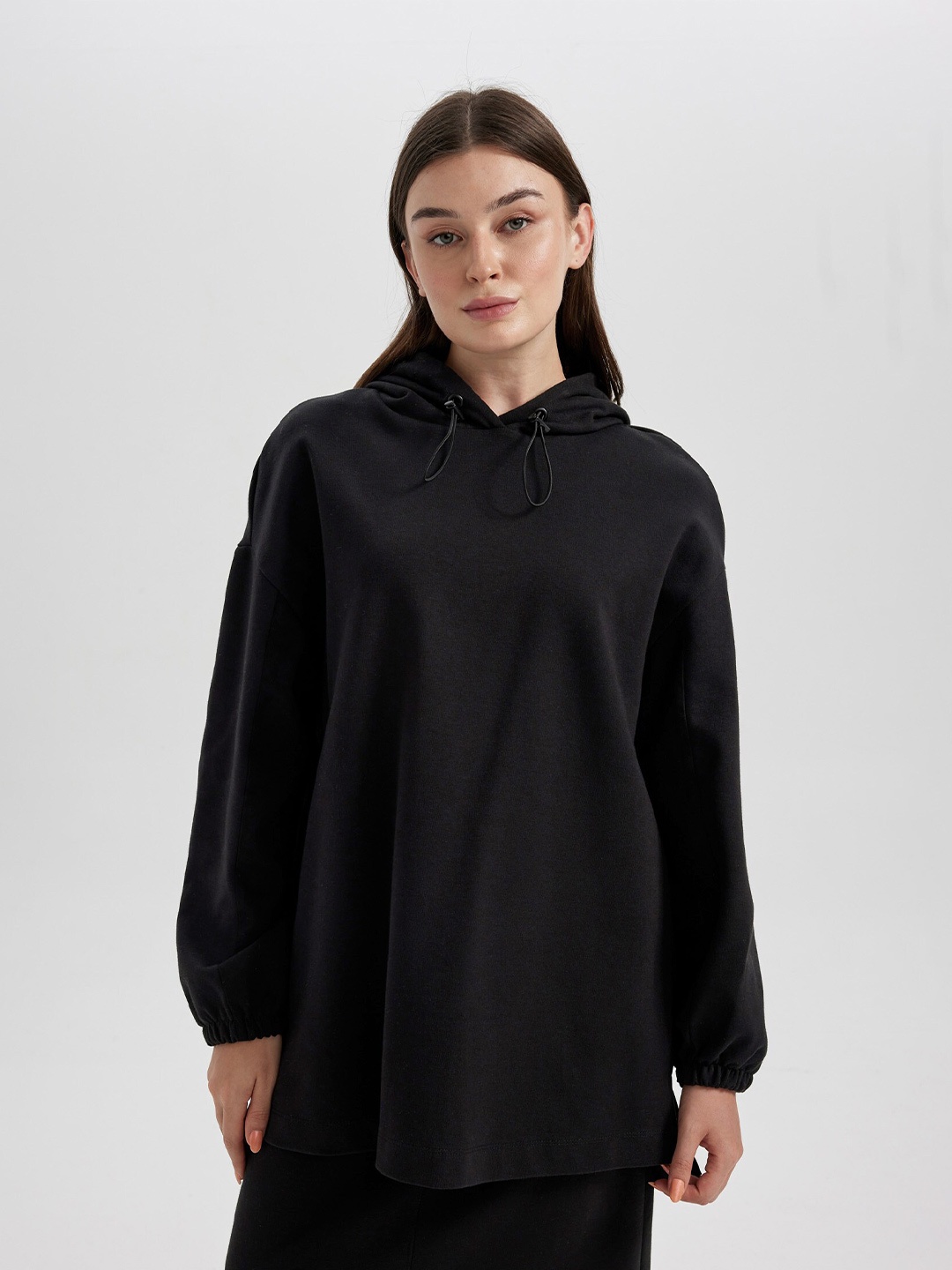 

DeFacto Hooded Long Sleeves Longline Pullover, Black